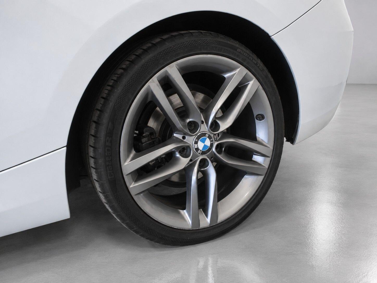 BMW 2 Series view 53