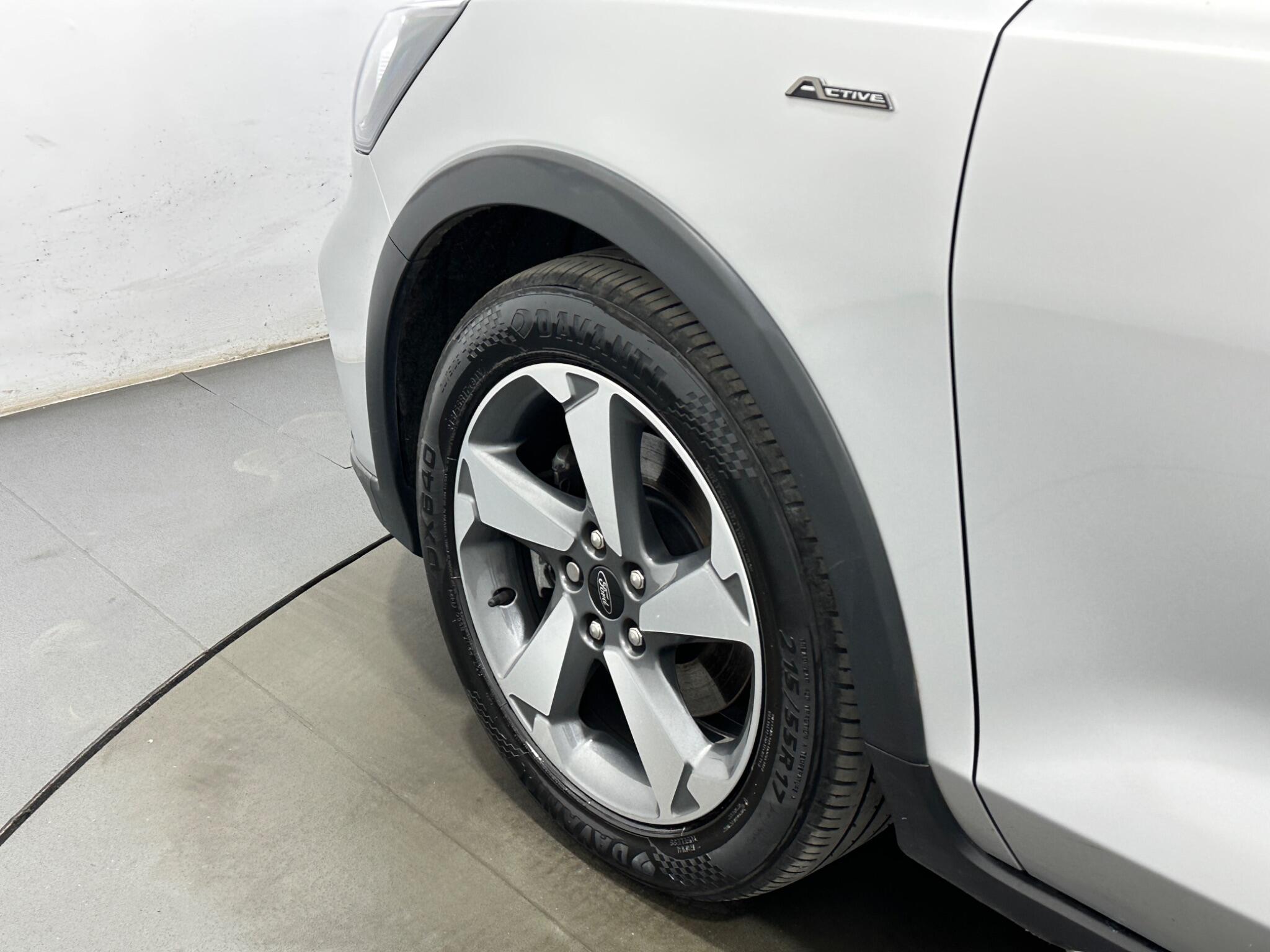Ford Focus view 47