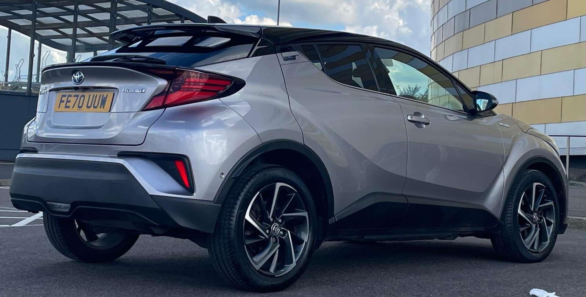 Toyota C-HR view 41