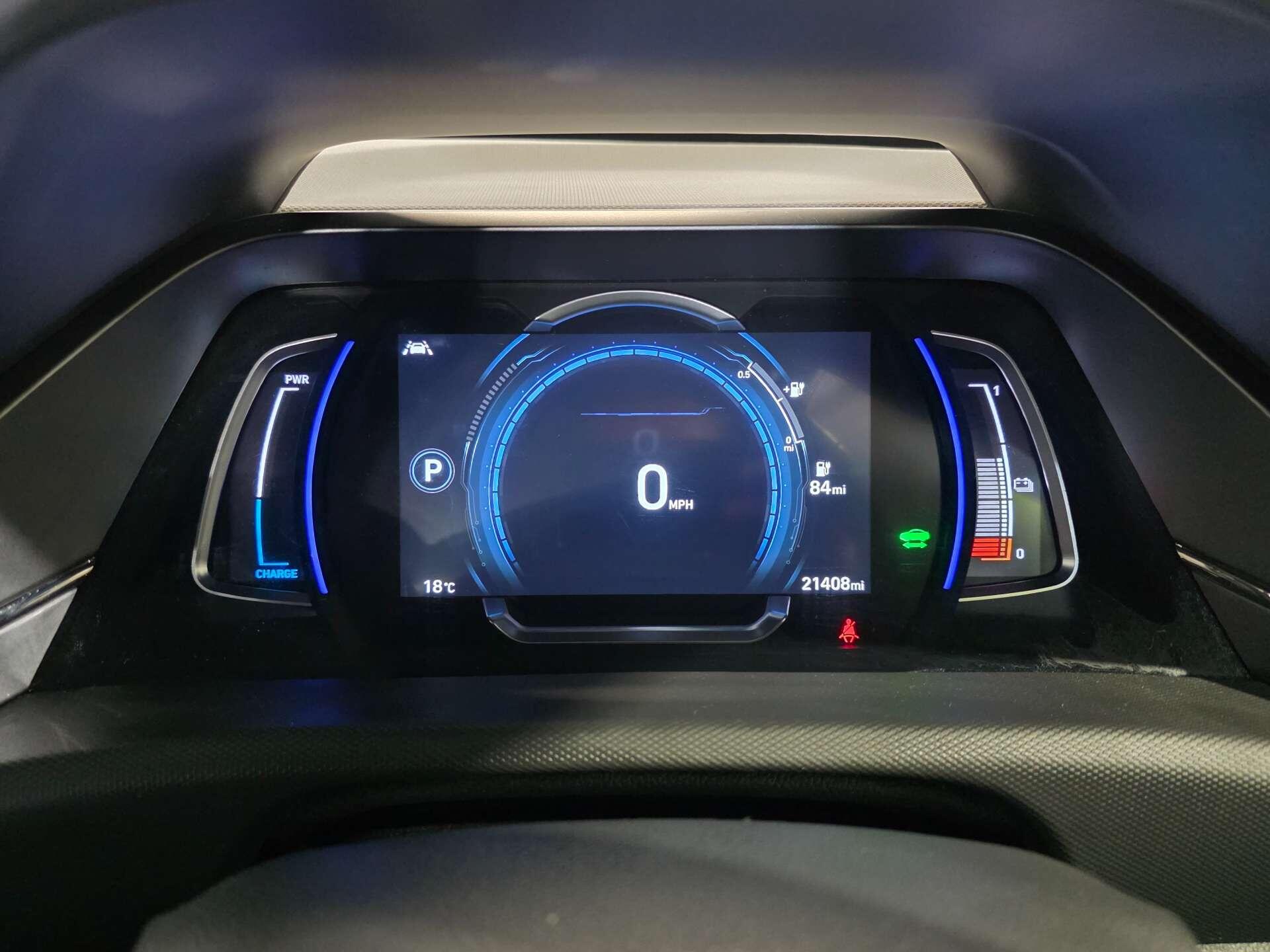 Hyundai Ioniq view 39