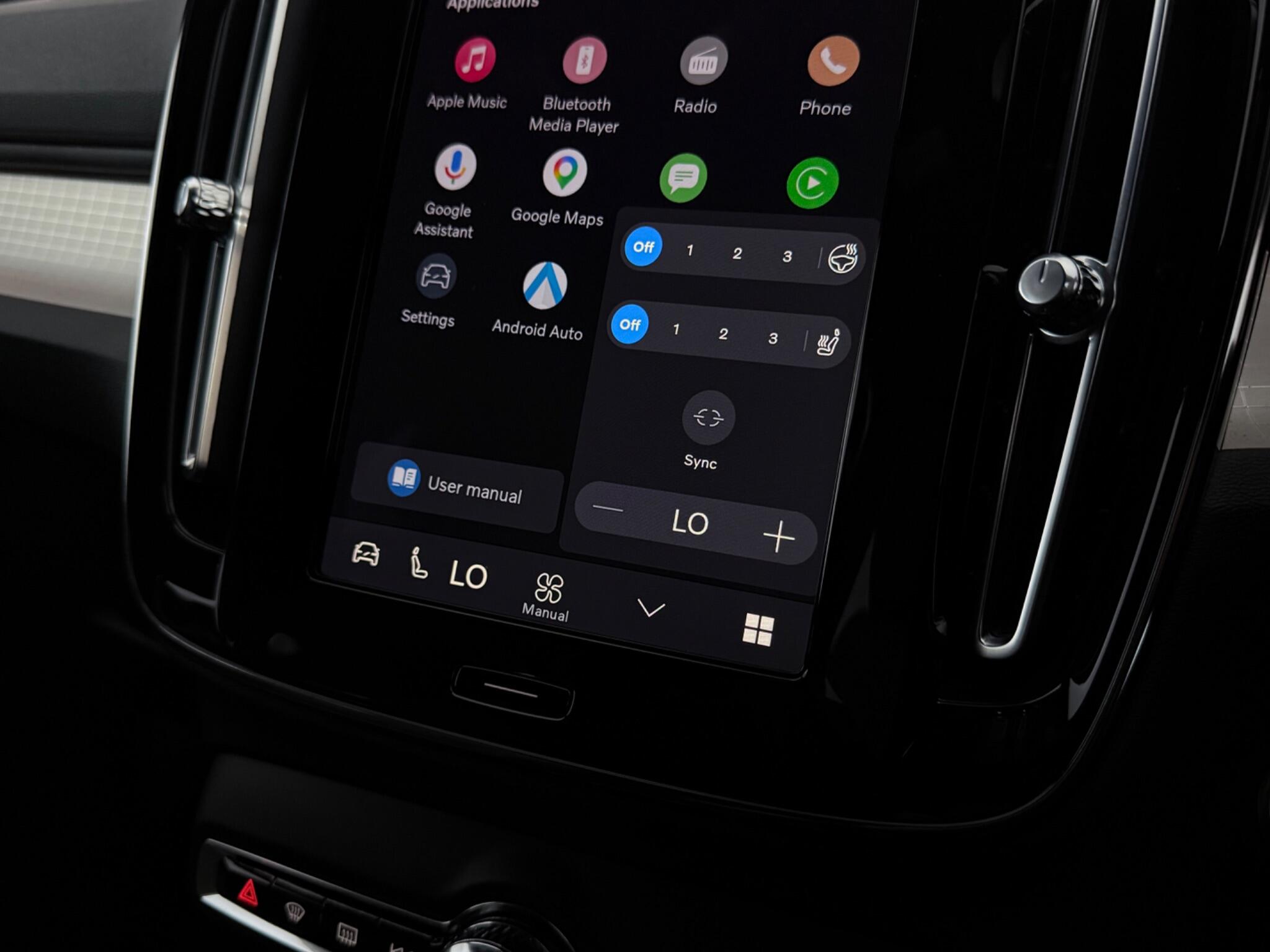 Volvo XC40 view 24