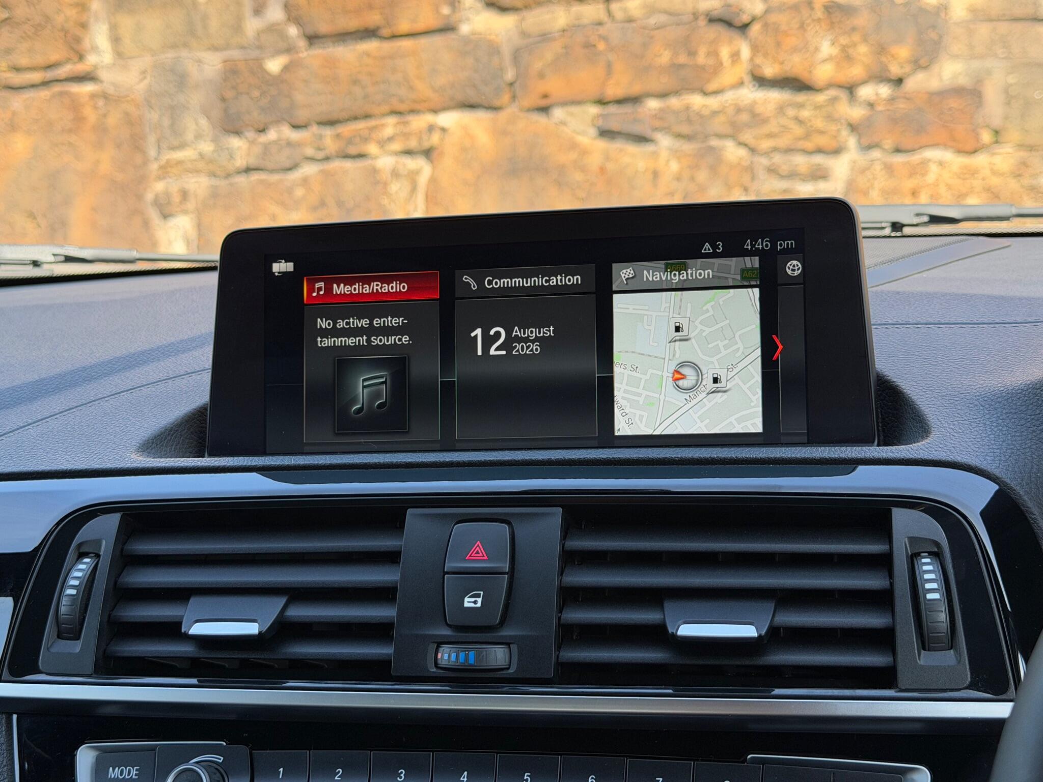 BMW 1 Series view 37