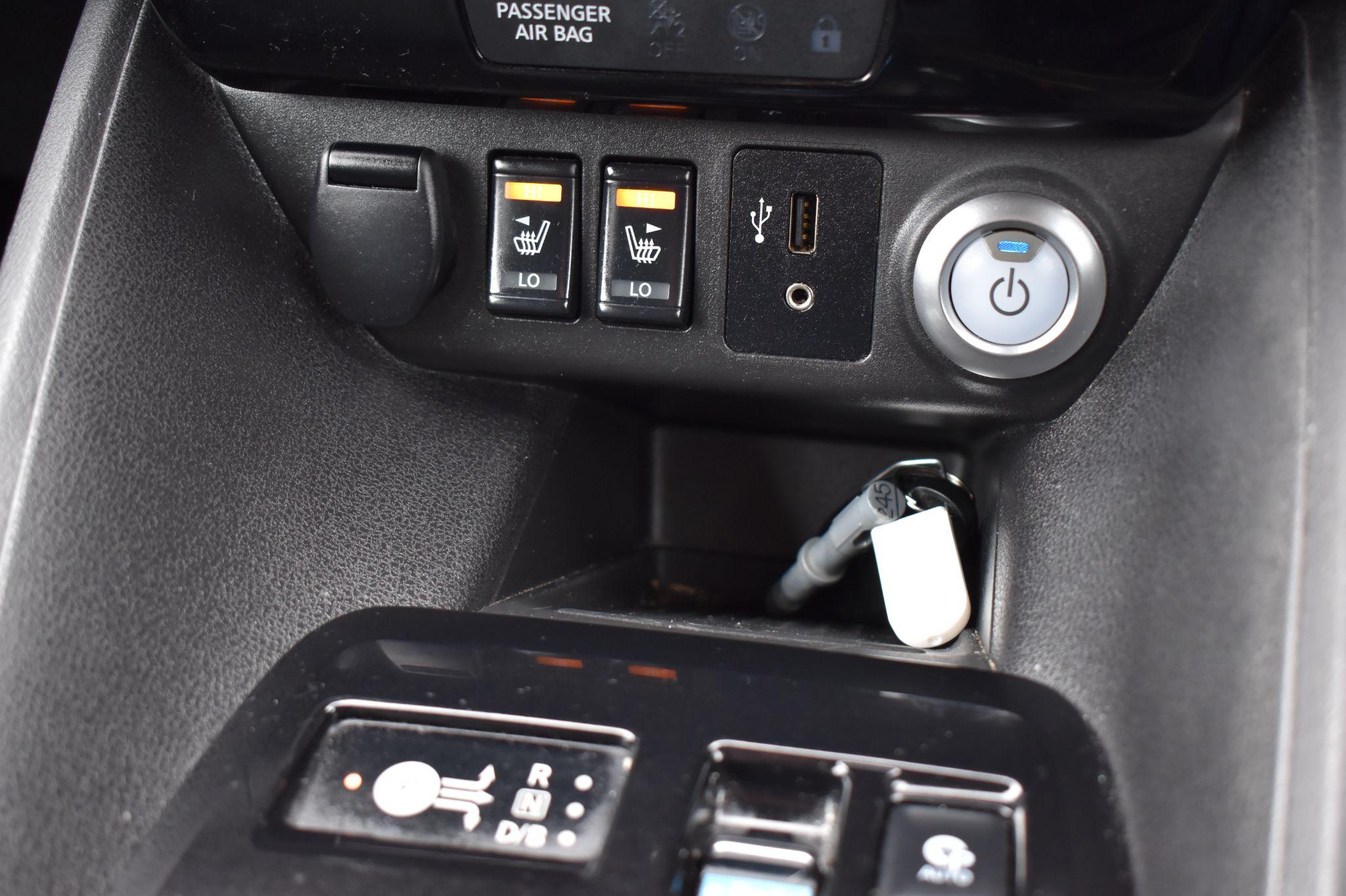 Leaf - 40kWh Tekna Auto 5dr - Image 21