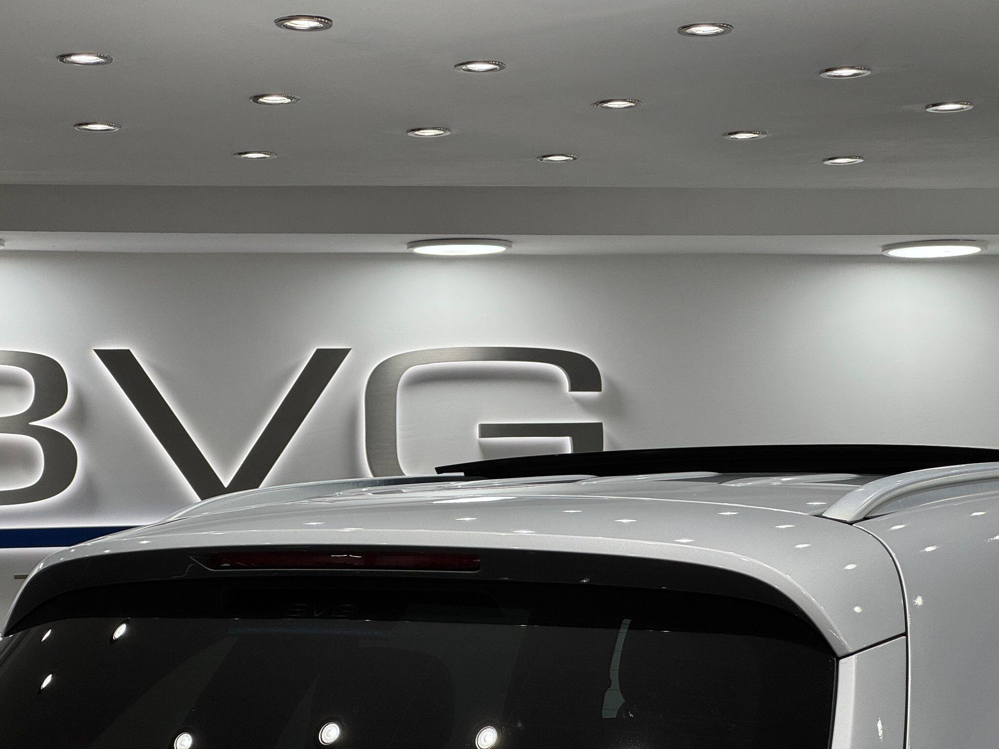 Mercedes-Benz GLC view 22