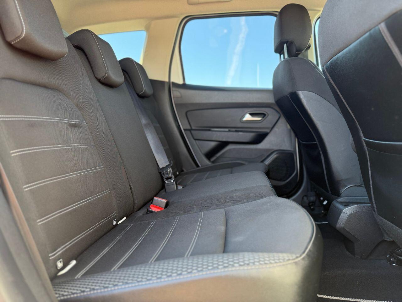 Dacia Duster view 13