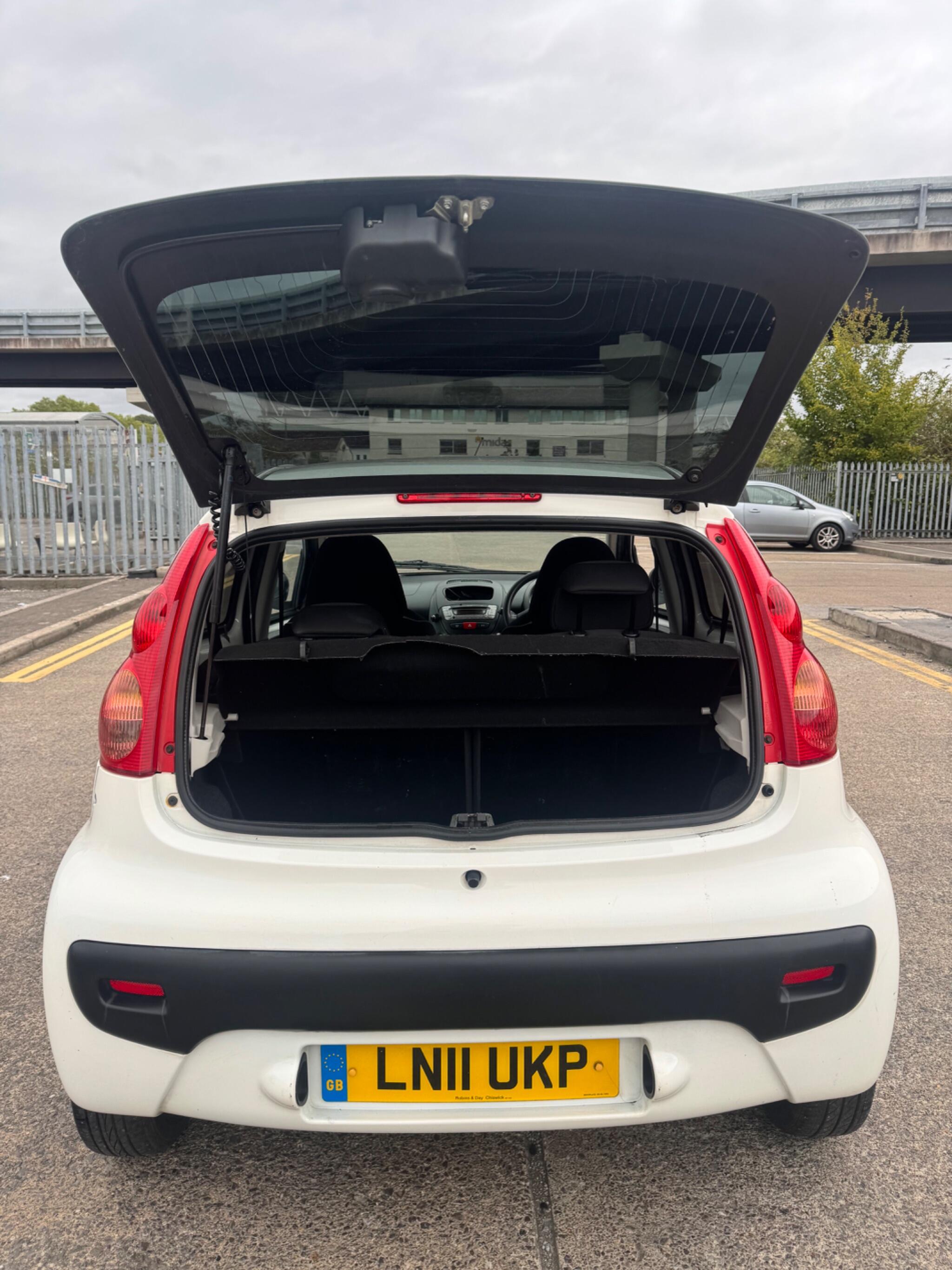 Peugeot 107 view 48