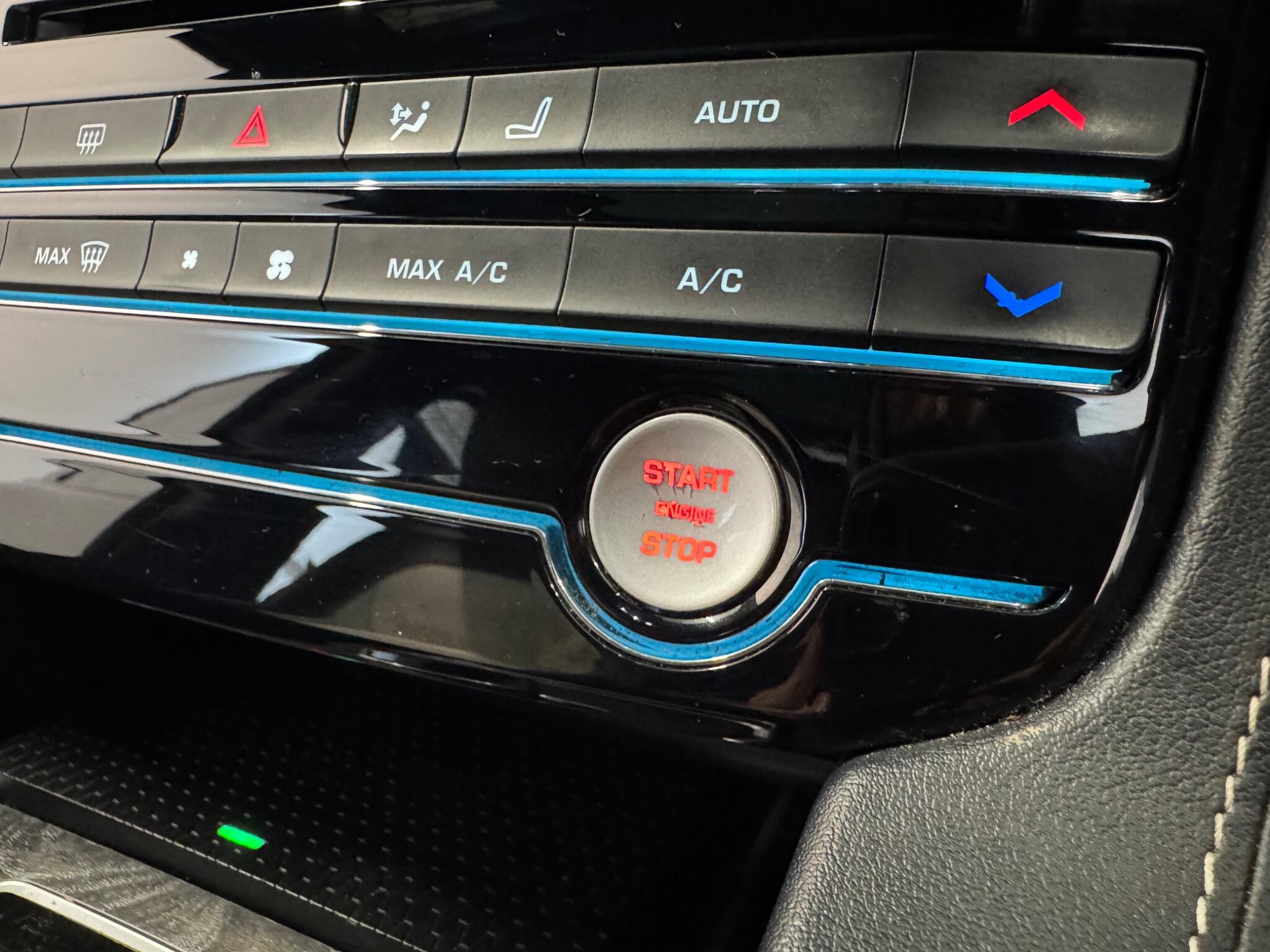 Jaguar F-Pace view 47