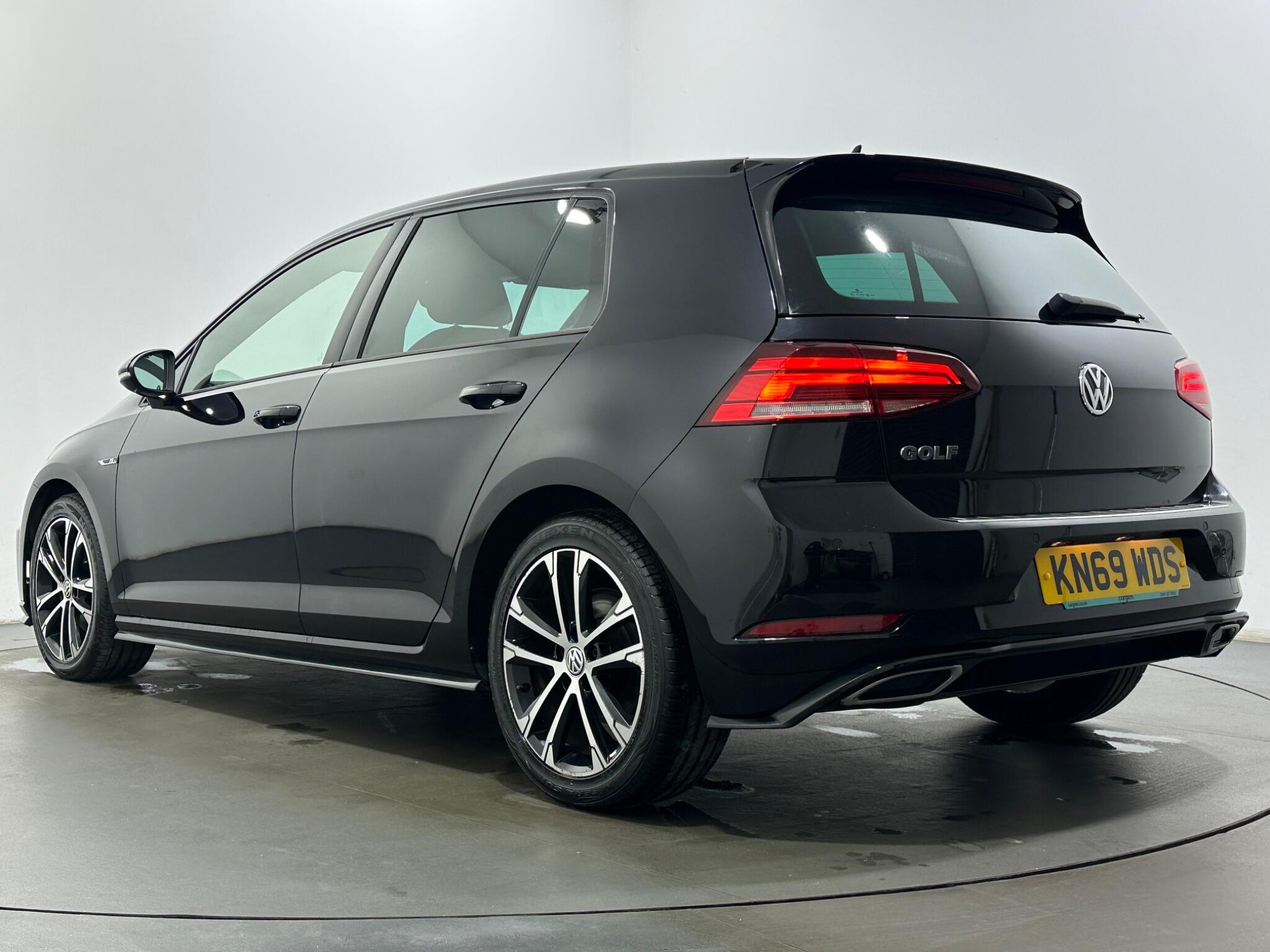 Volkswagen Golf view 49