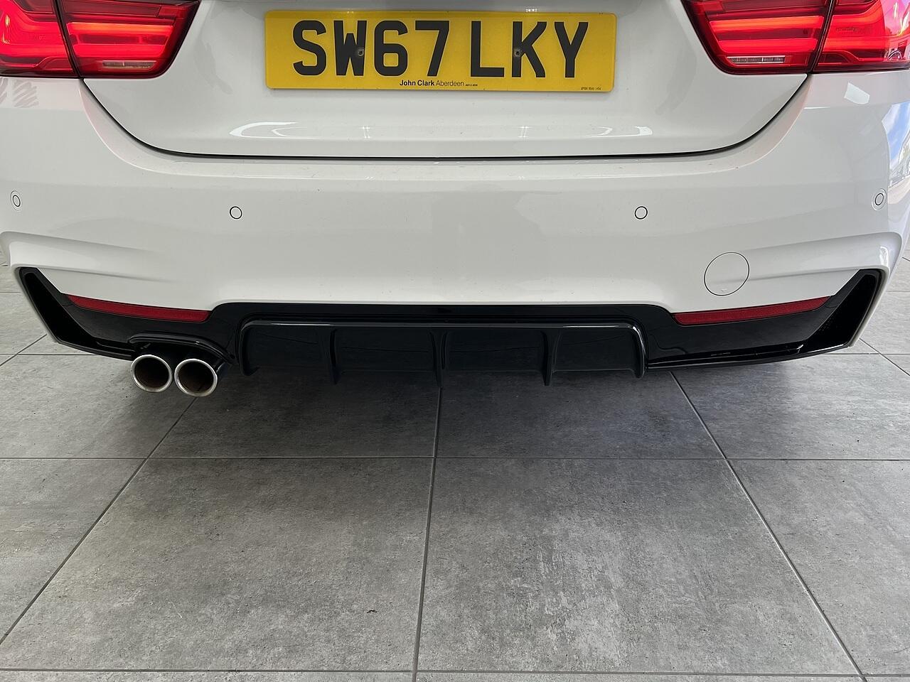 BMW 4 Series view 11