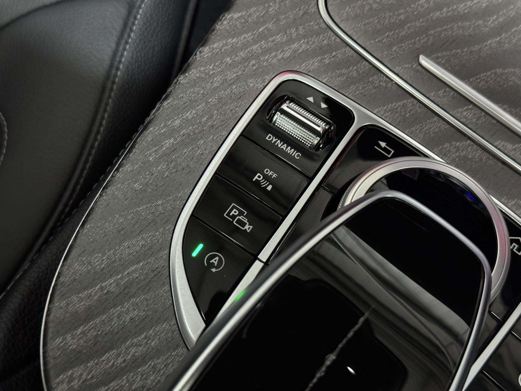 Mercedes-Benz CLS view 41