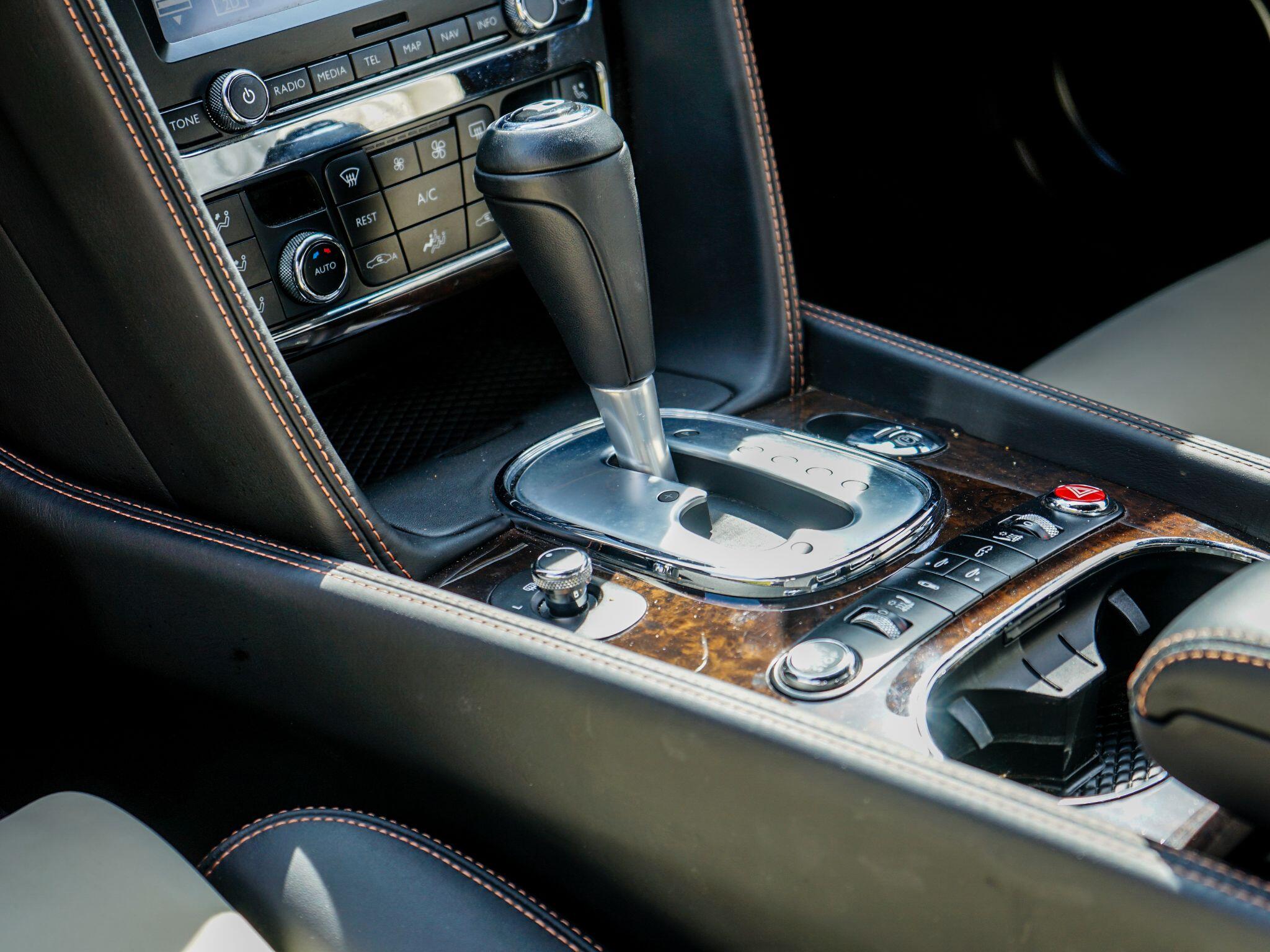 Bentley Continental view 17