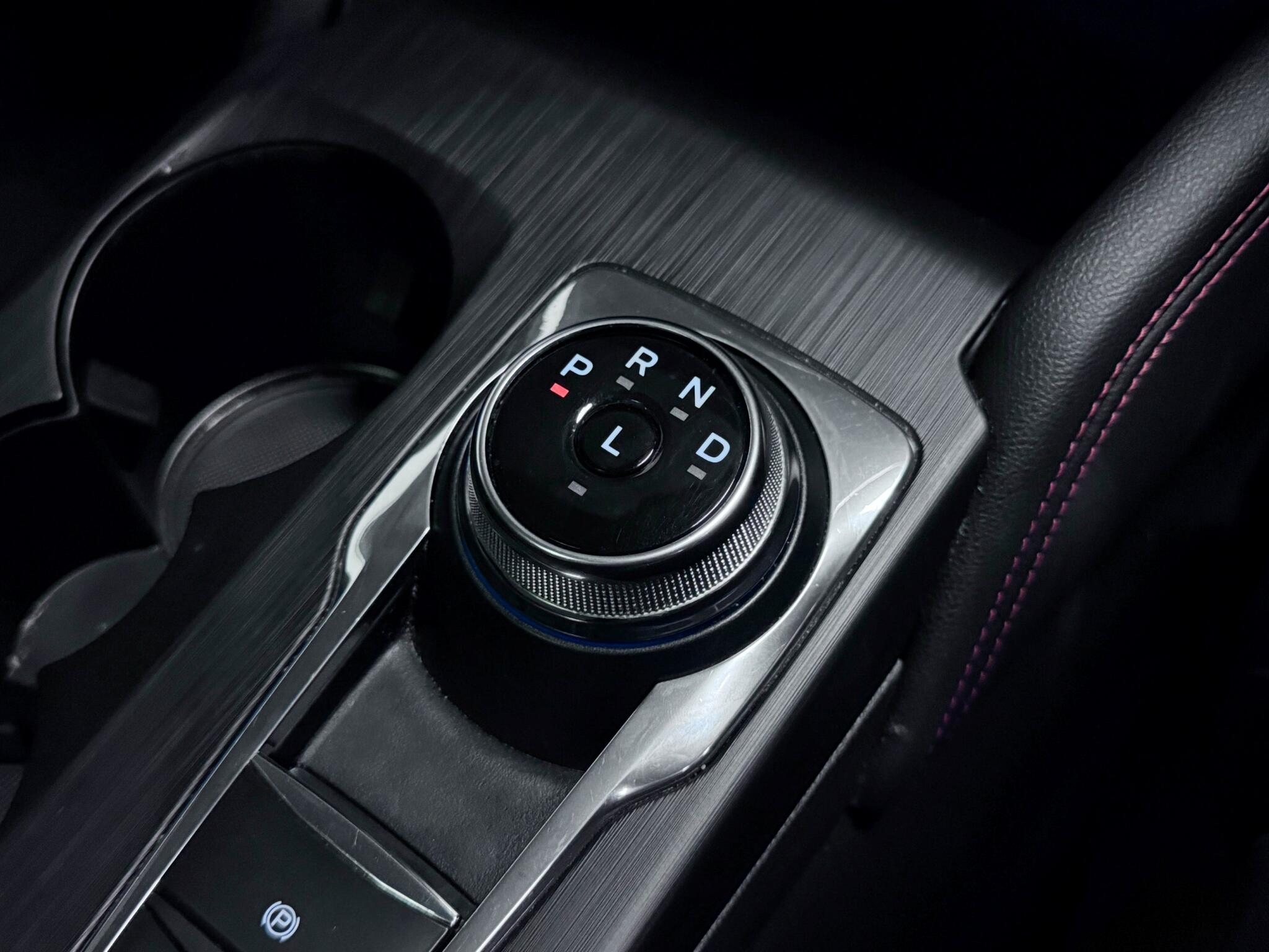 Ford Kuga view 38