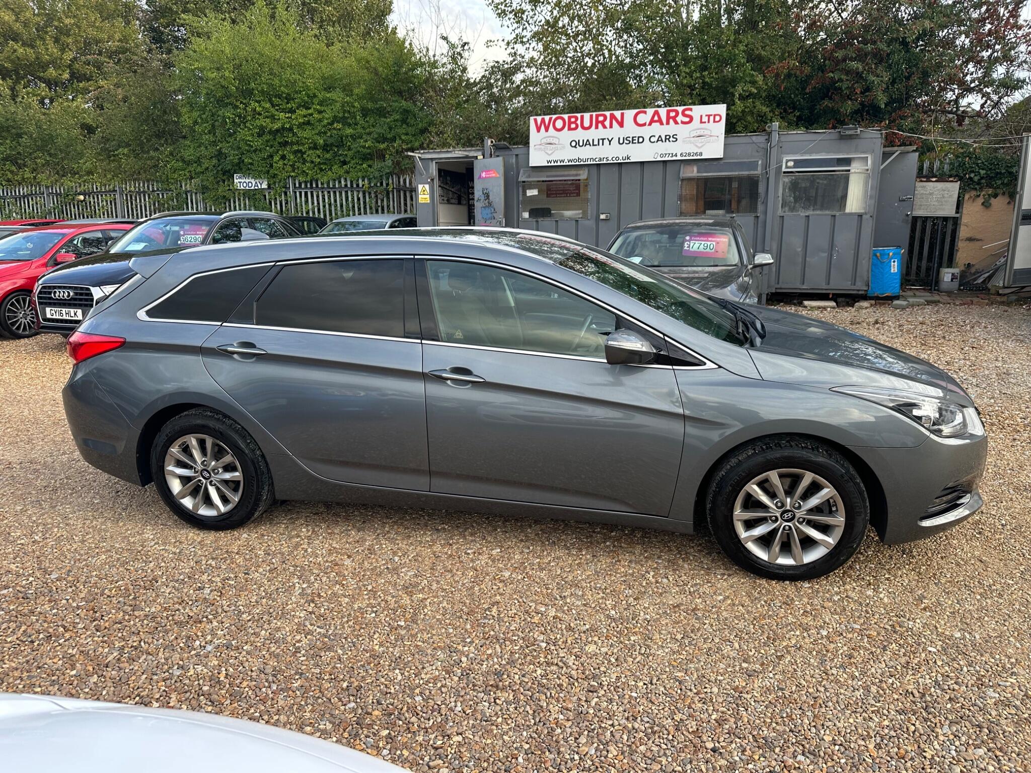 Hyundai I40 view 17
