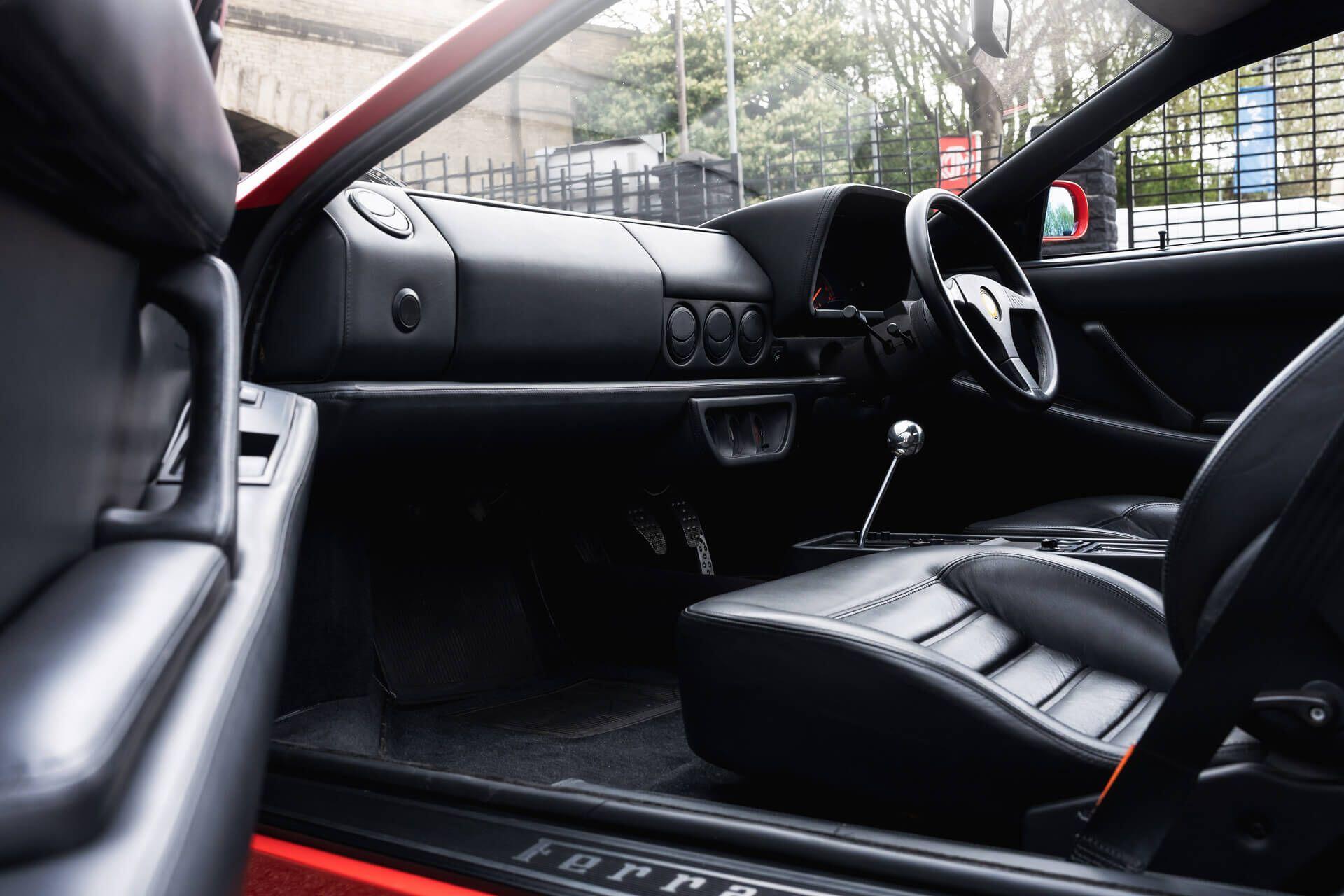 Ferrari 1992 Ferrari view 30