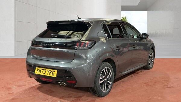 Peugeot 208 view 4