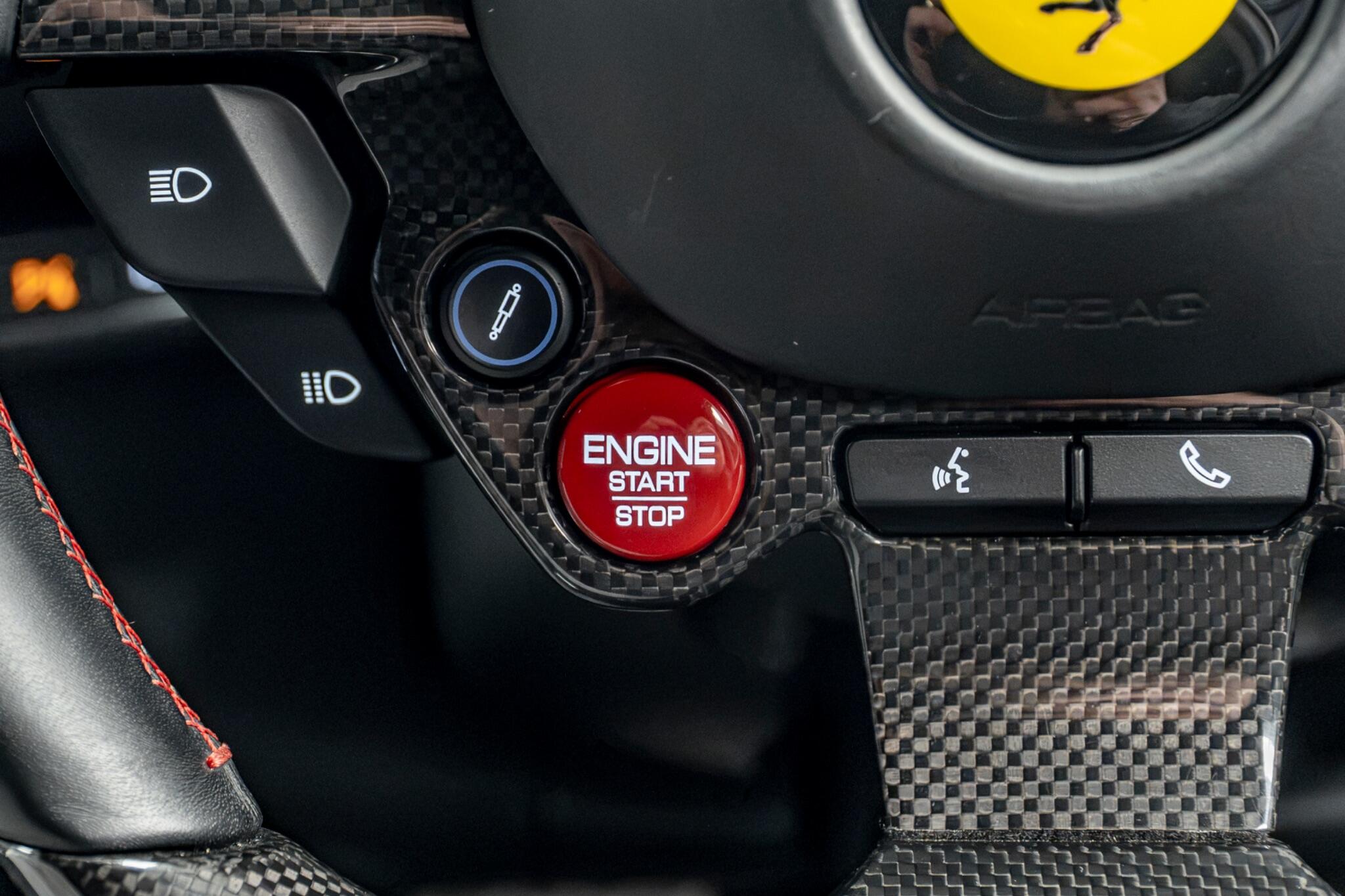 Ferrari 812 view 43
