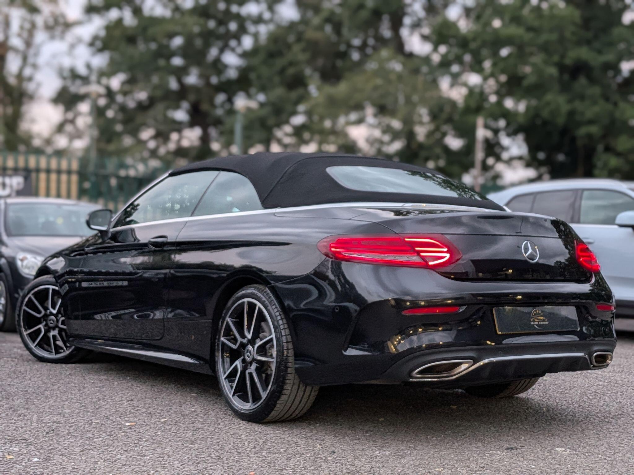 Mercedes-Benz C Class view 19