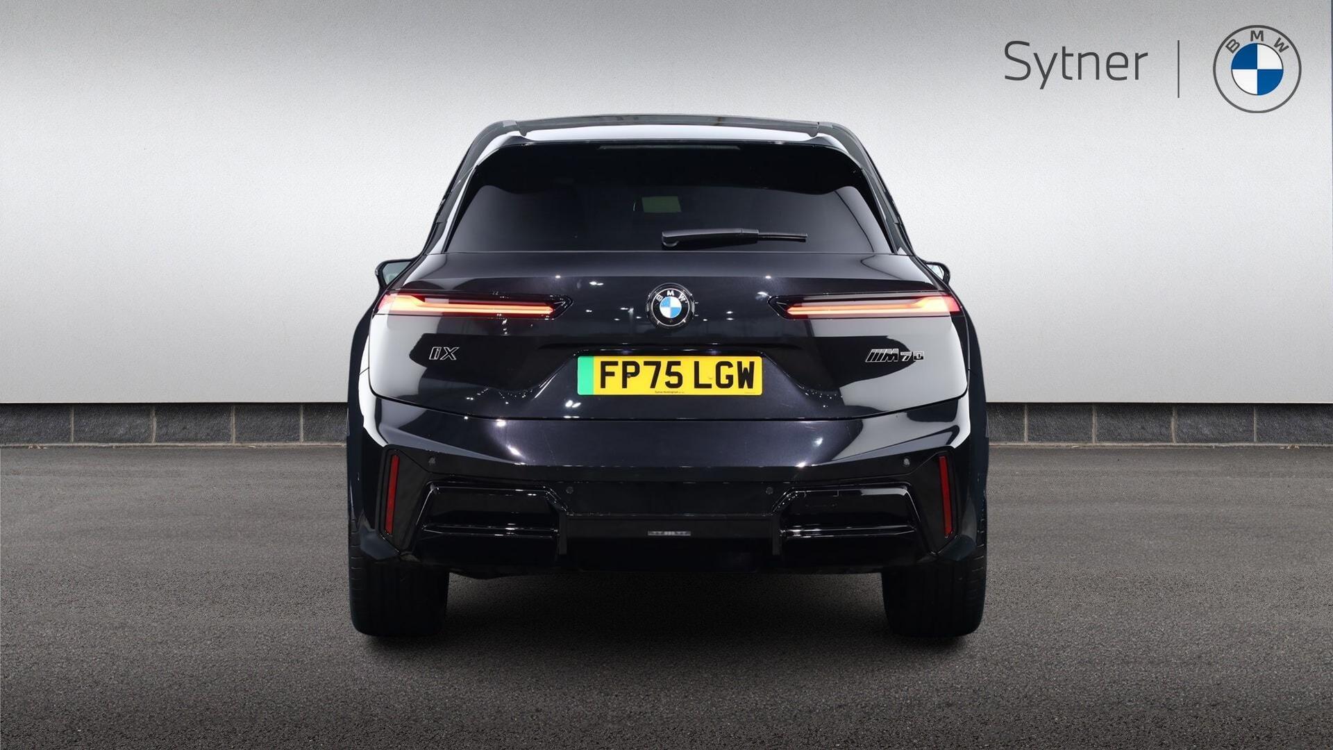 BMW Ix view 15