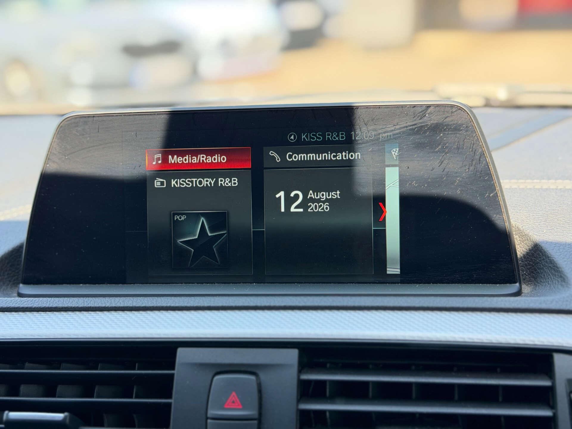 BMW 1 Series view 21