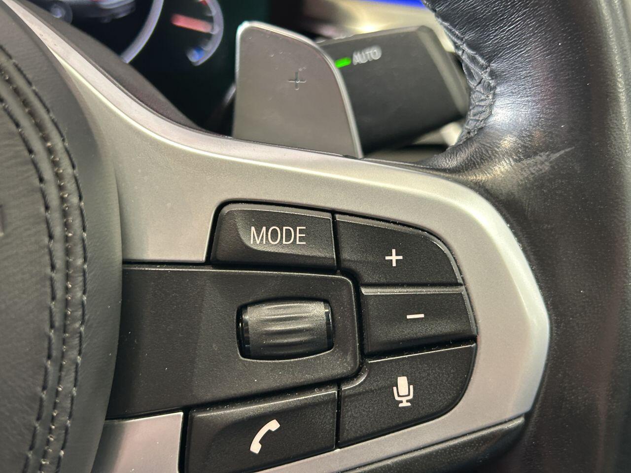 BMW 5 Series view 36