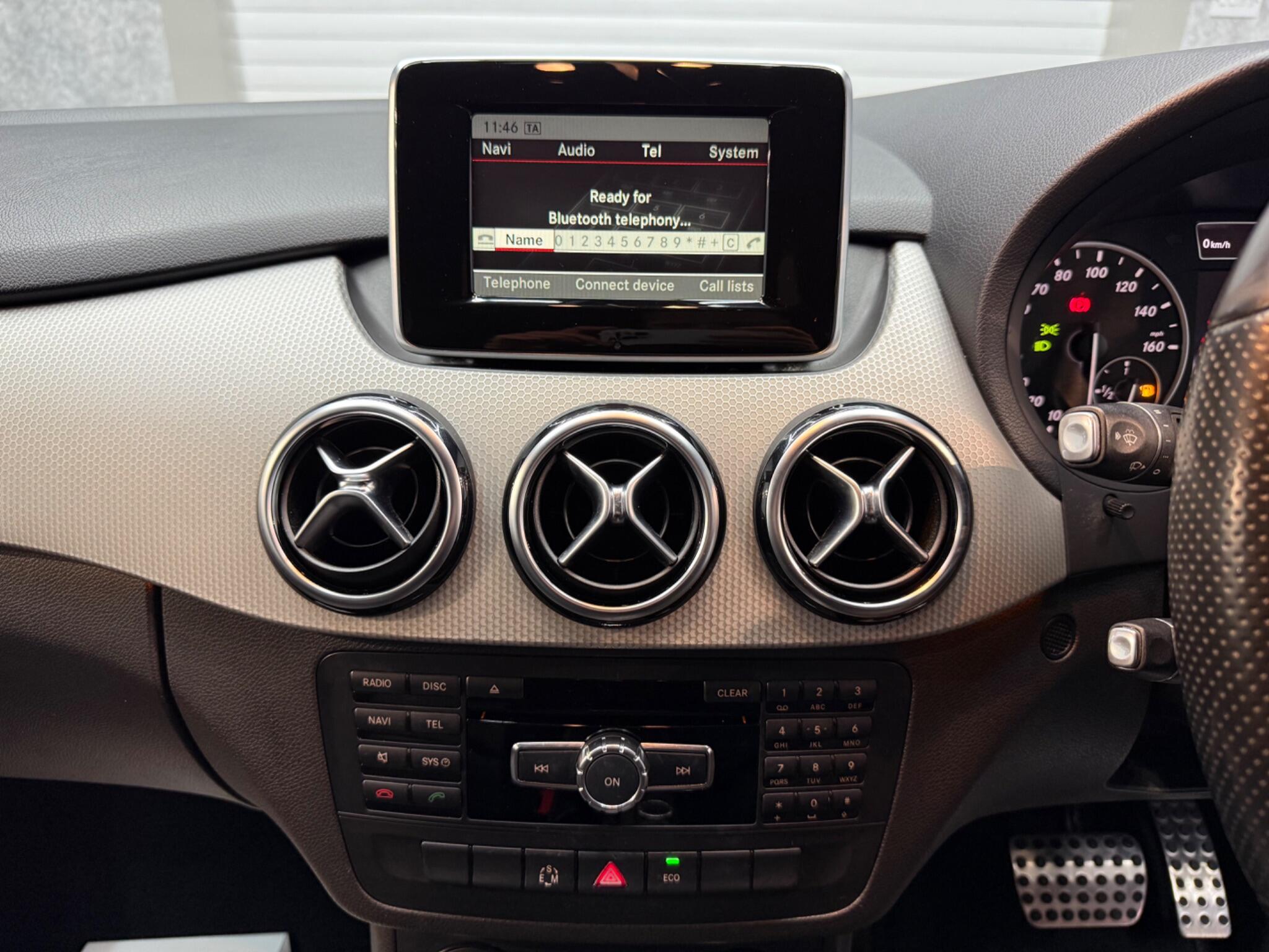 Mercedes-Benz B Class view 12