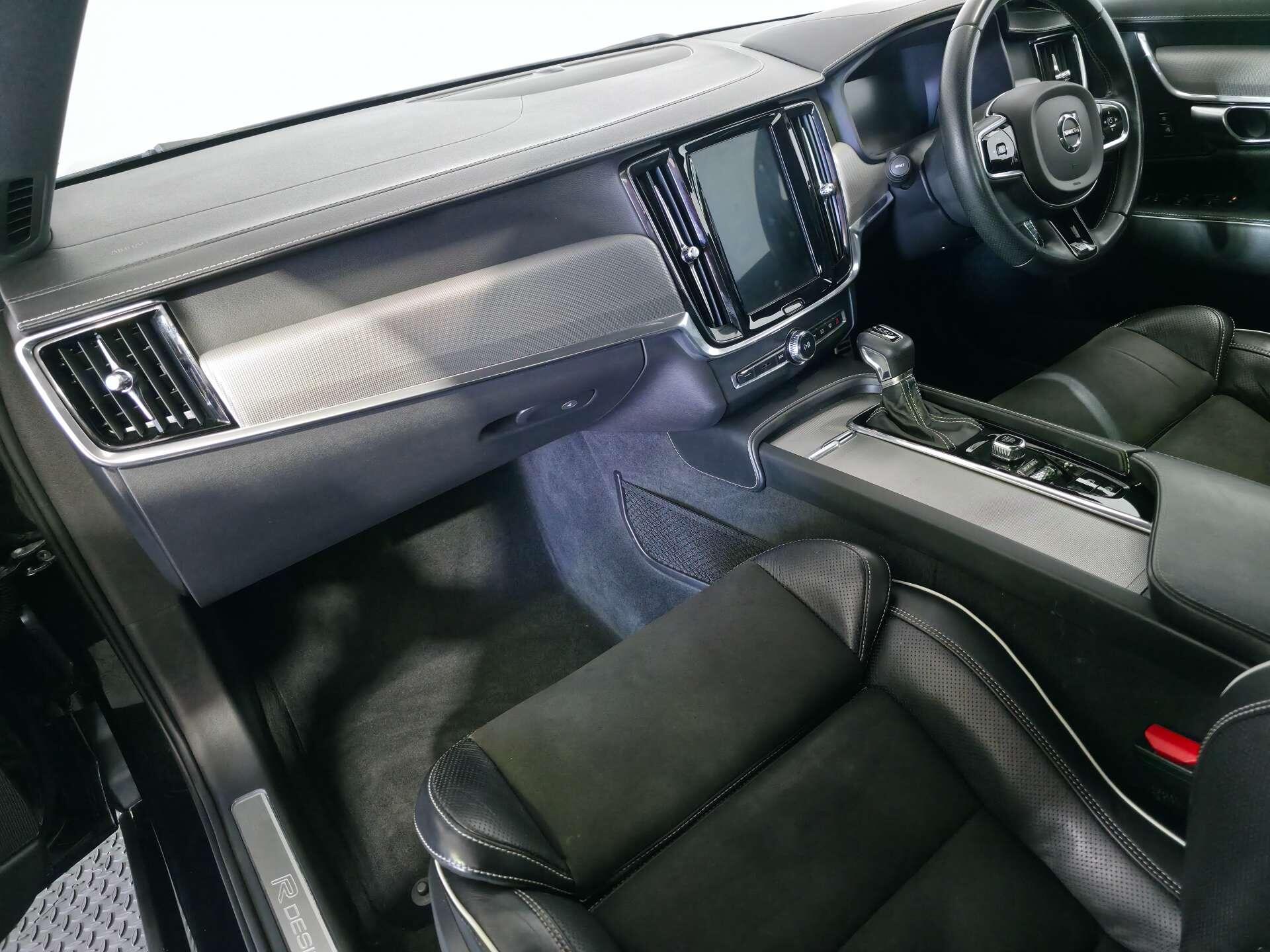 Volvo S90 view 78