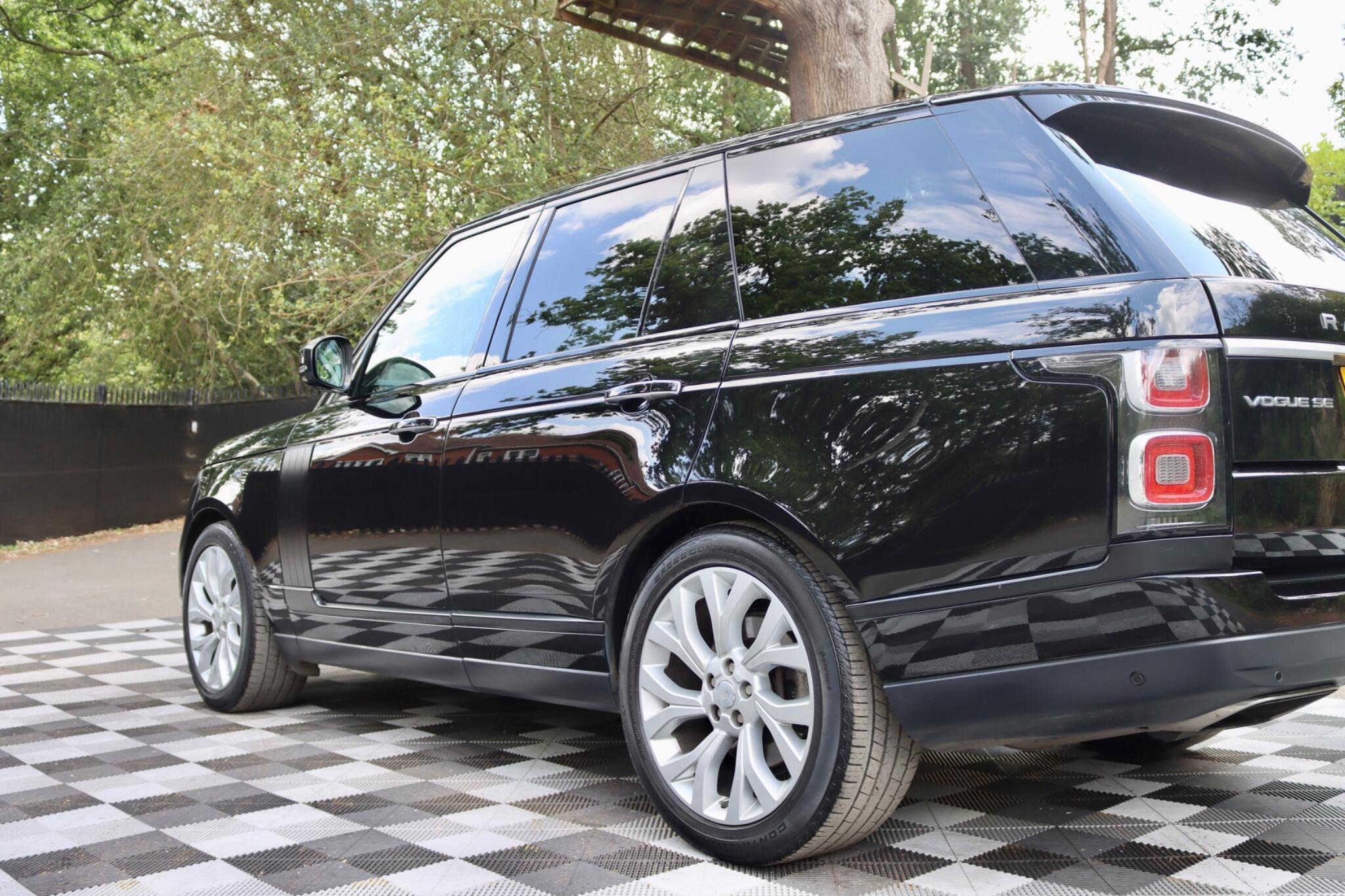 Land Rover Range Rover view 36