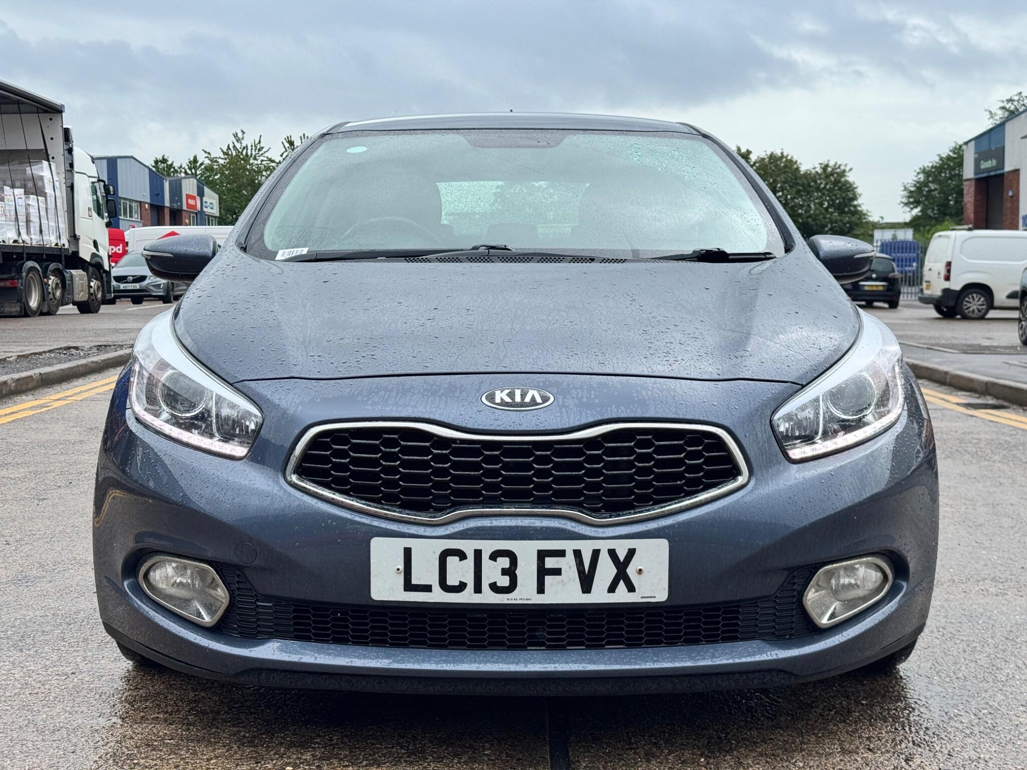 Kia Ceed view 7