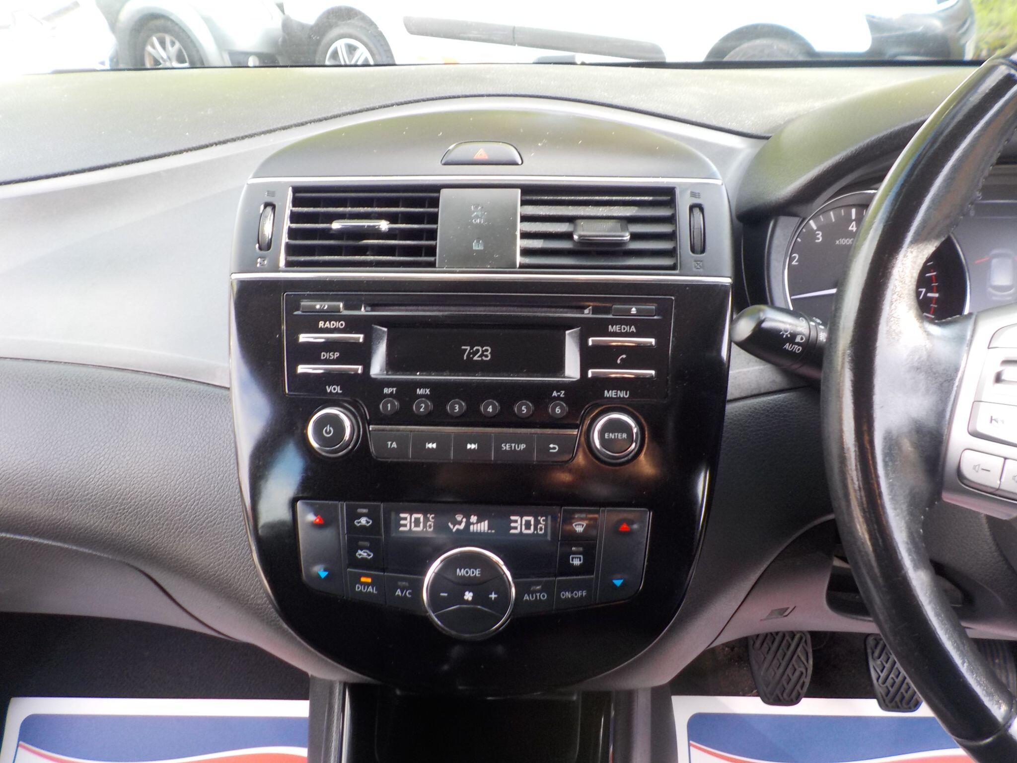 Nissan Pulsar 1.2 DIG-T Acenta Euro 6 (s/s) 5dr