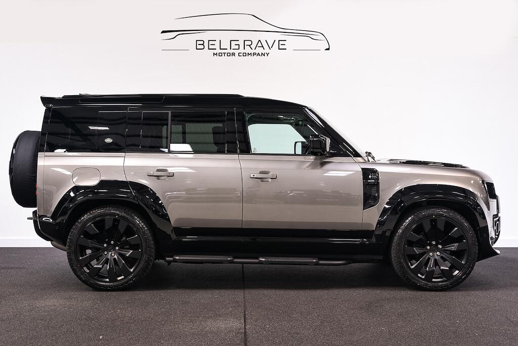2024 Land Rover Defender in Silver for sale