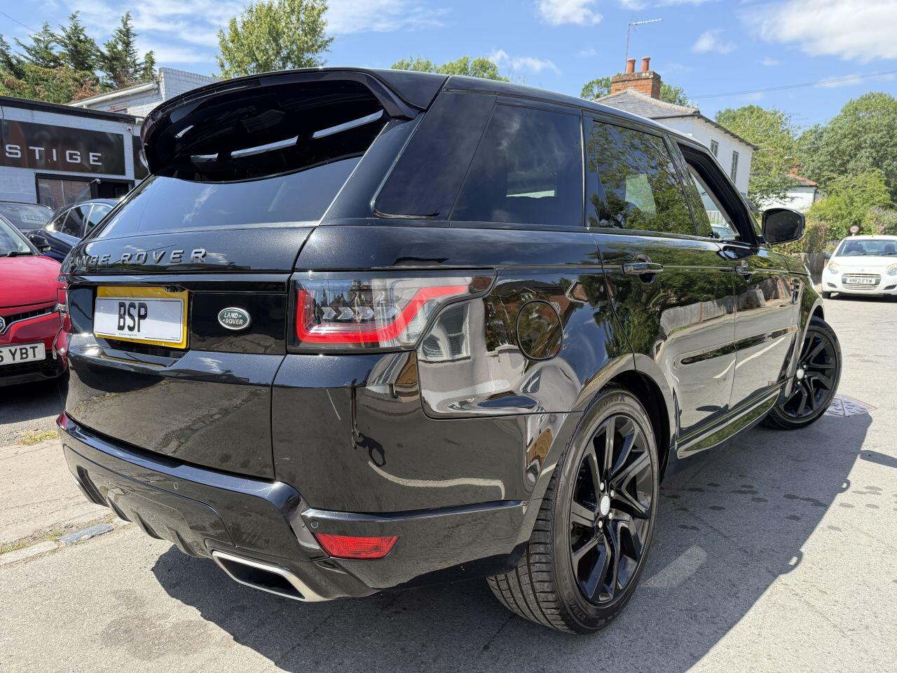 Land Rover Range Rover Sport view 2