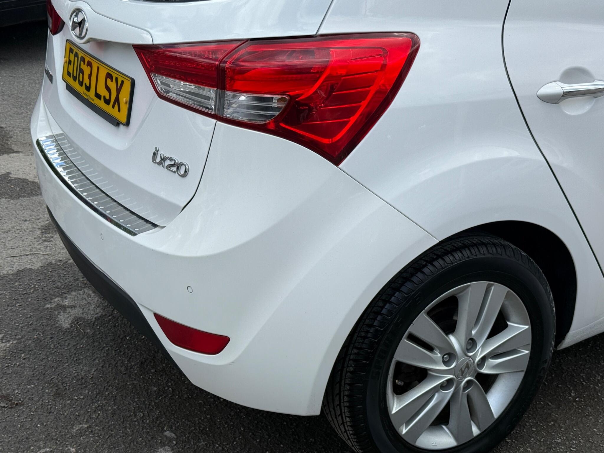 Hyundai ix20 - Image 29