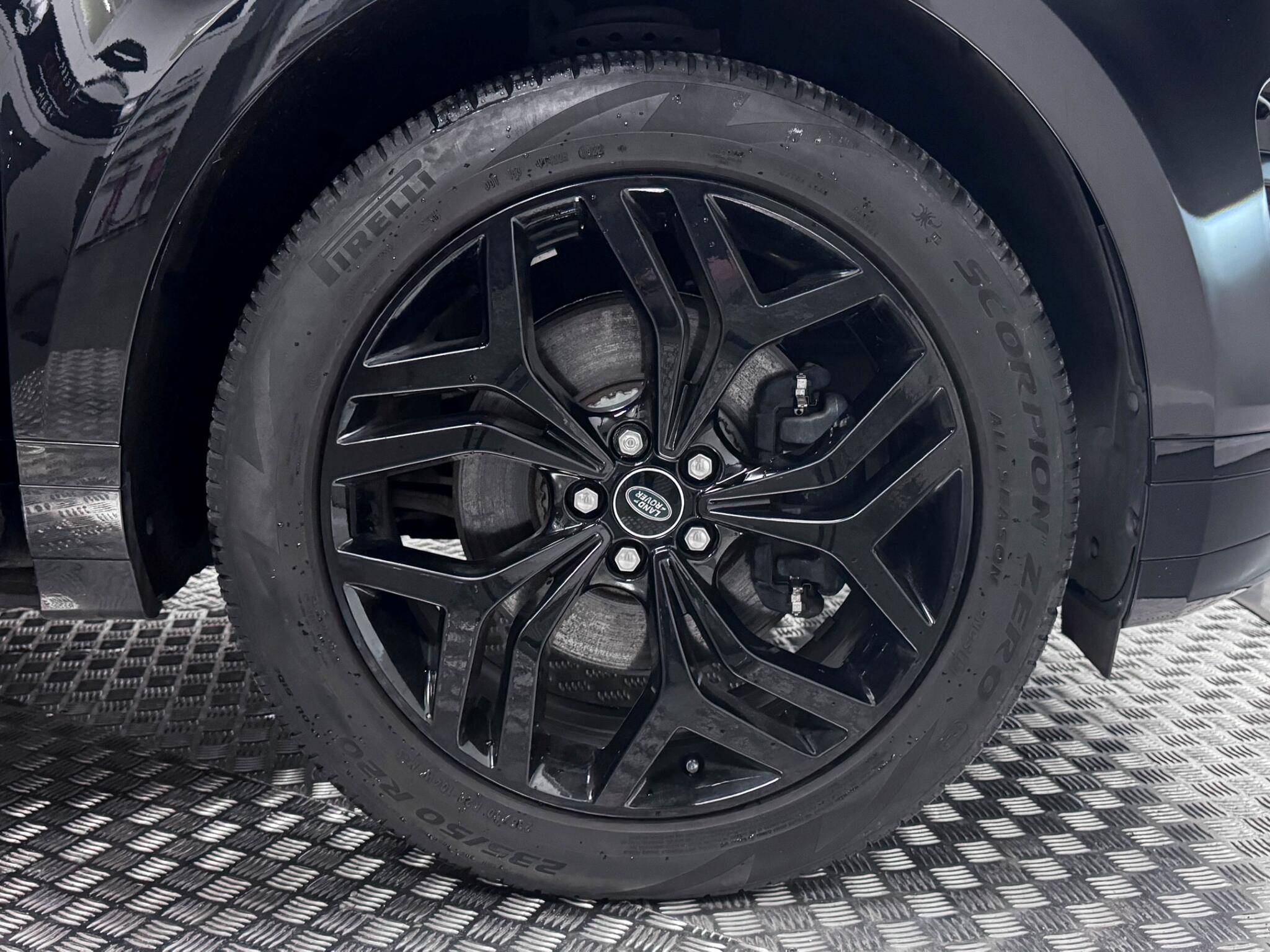 Land Rover Range Rover Evoque view 60