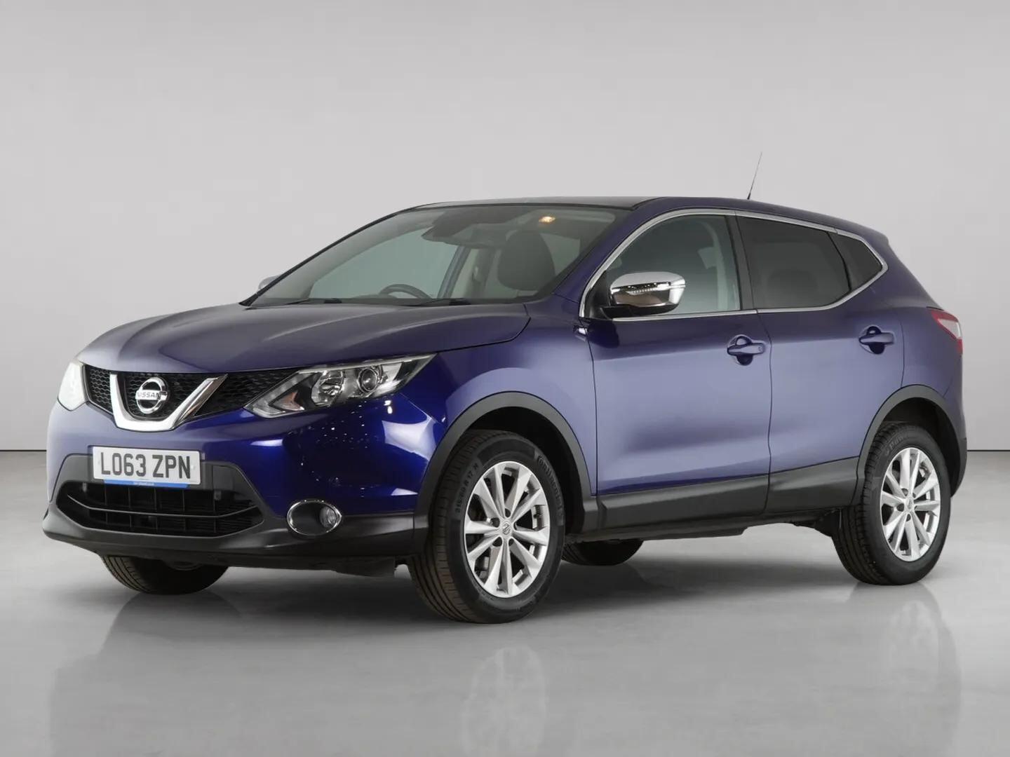Nissan Qashqai view 2