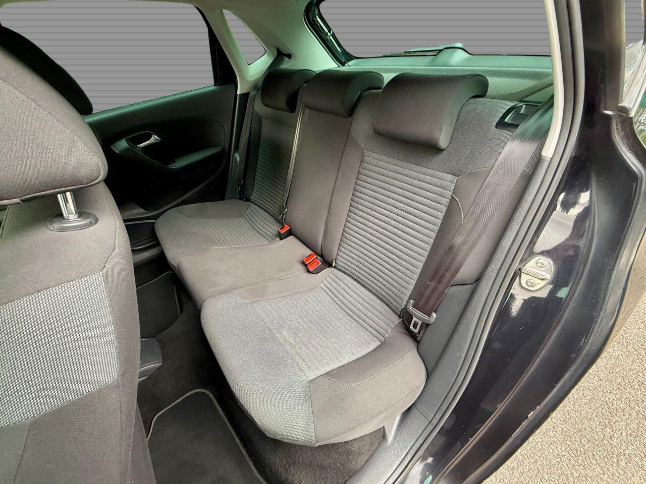 Volkswagen Polo view 27