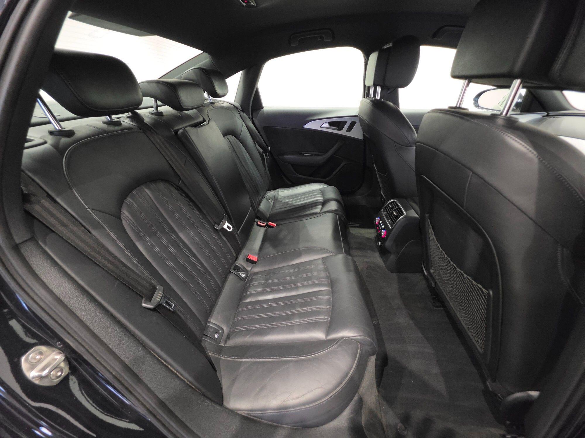 Audi A6 view 21