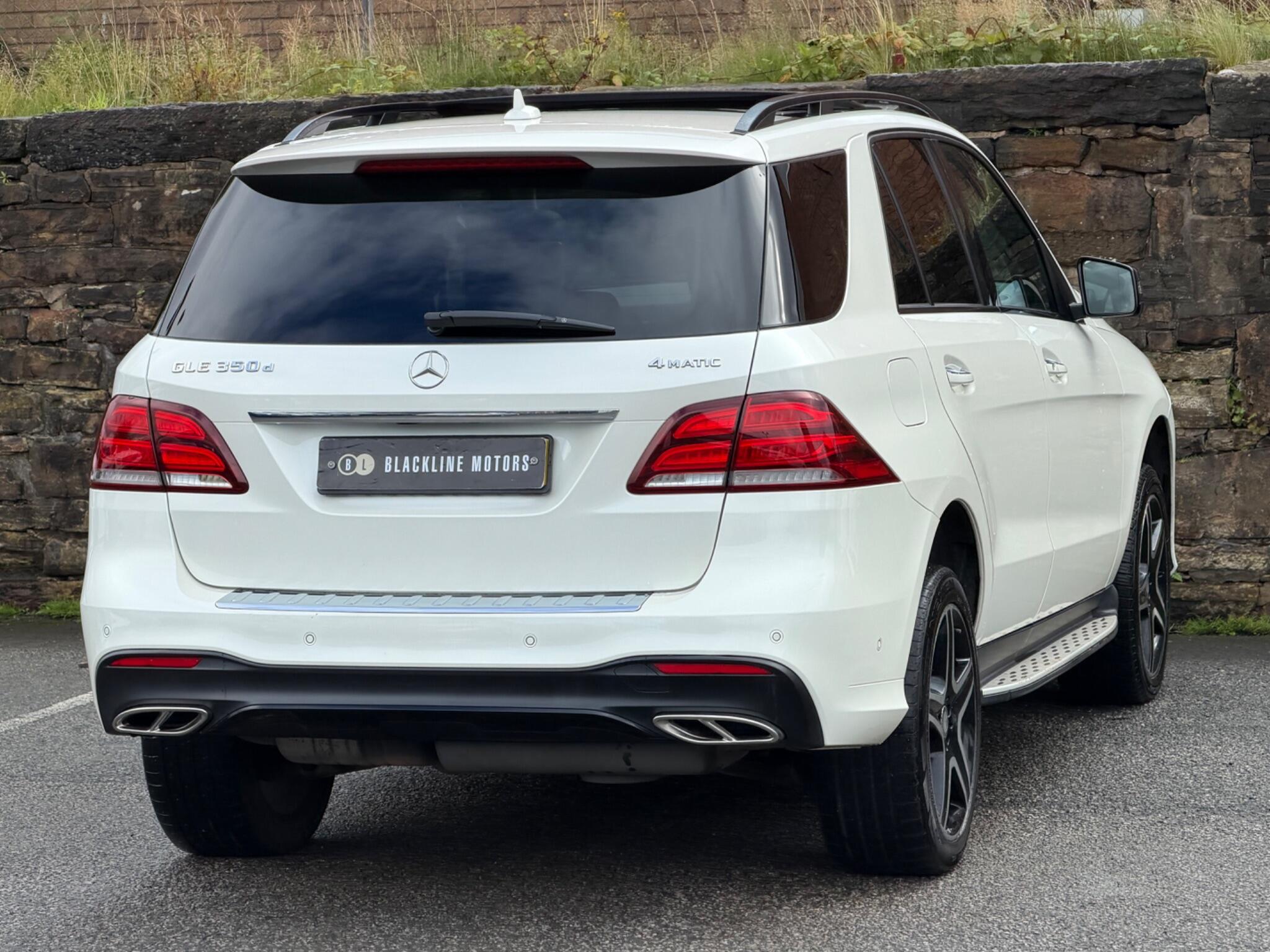 Mercedes-Benz GLE view 7