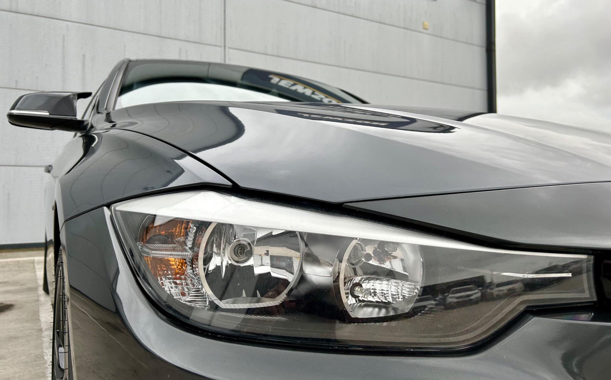 BMW 3 Series view 14