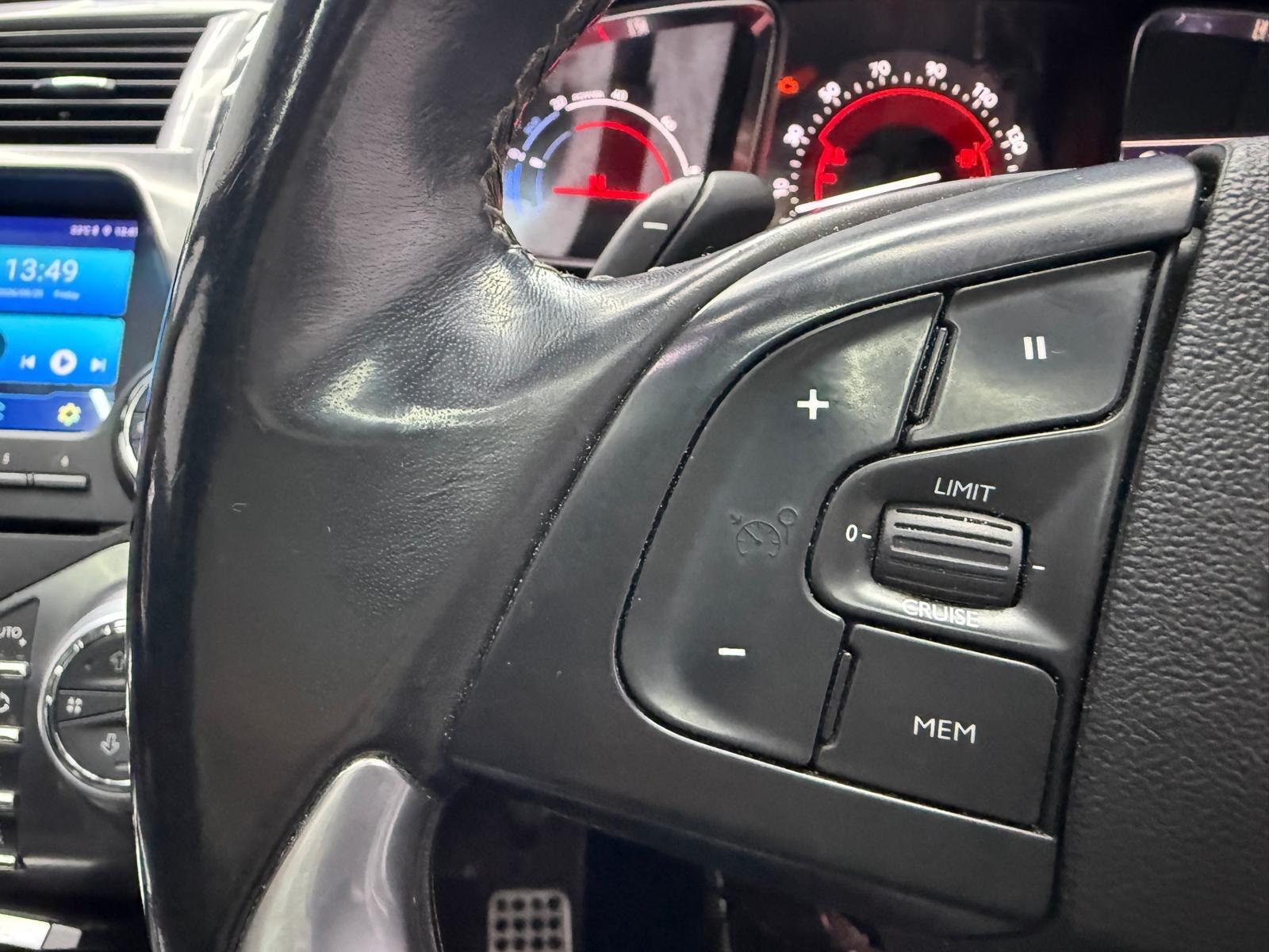 Citroen DS5 view 16