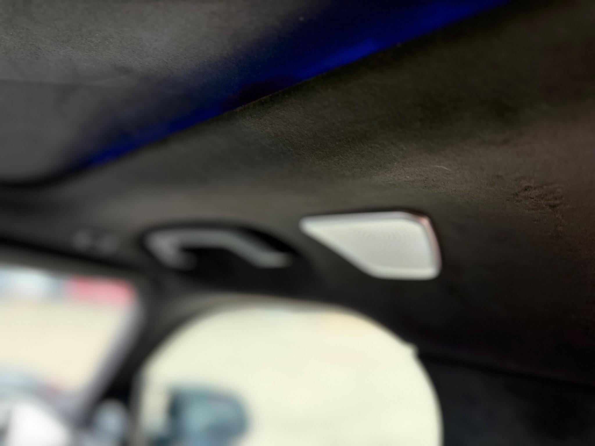 BMW XM view 30