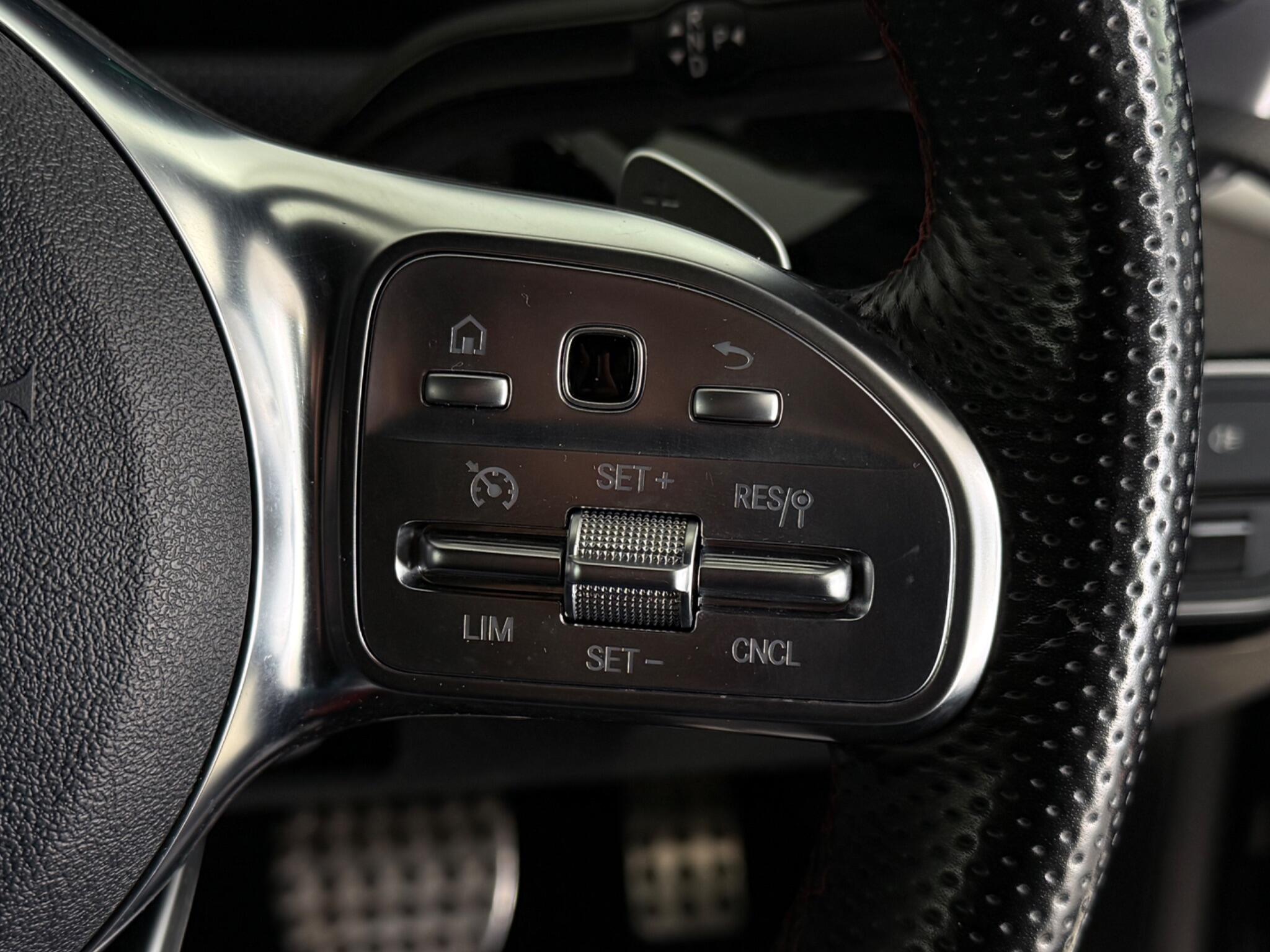 Mercedes-Benz Cla view 18