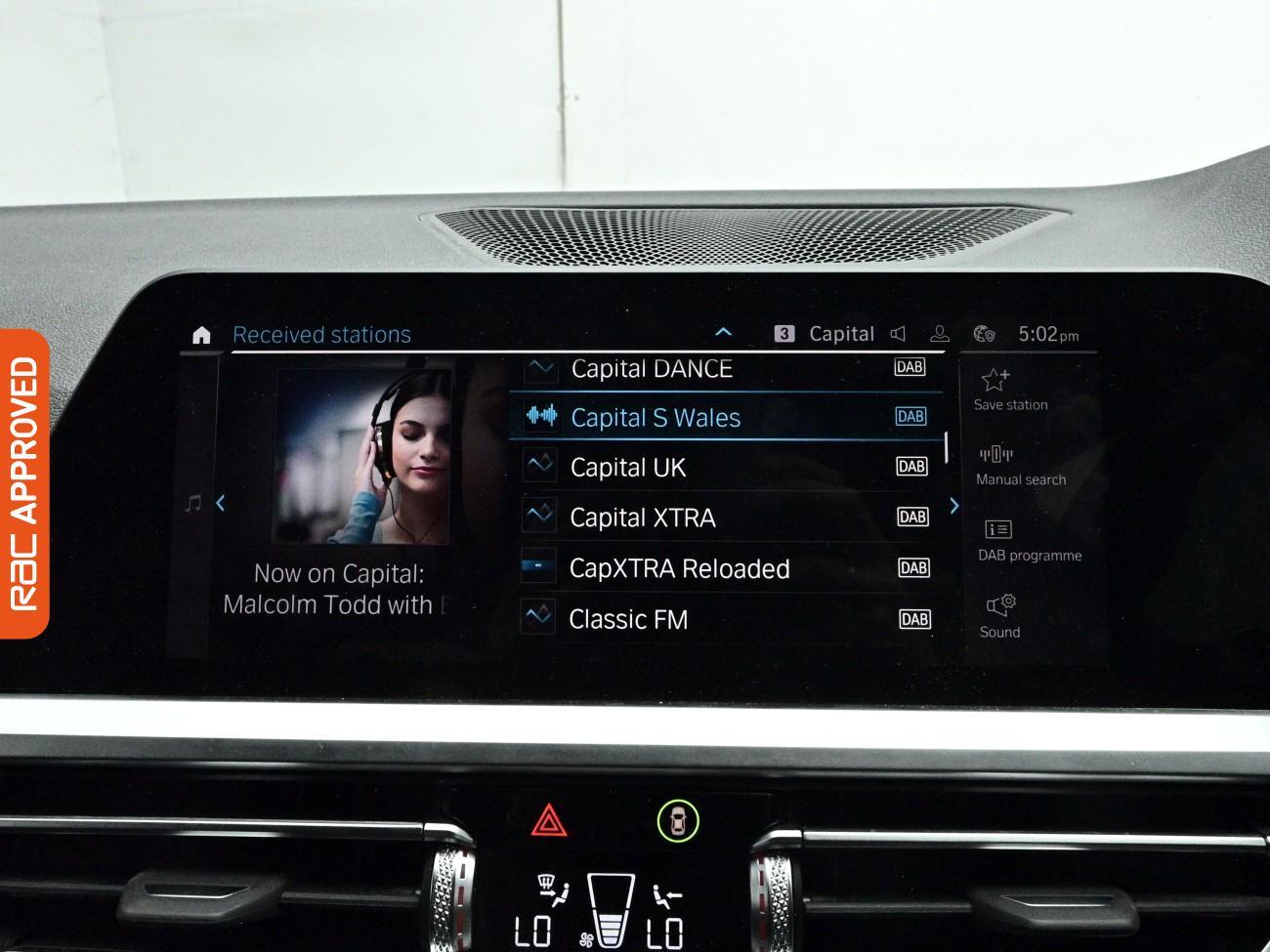 BMW 3 Series view 16