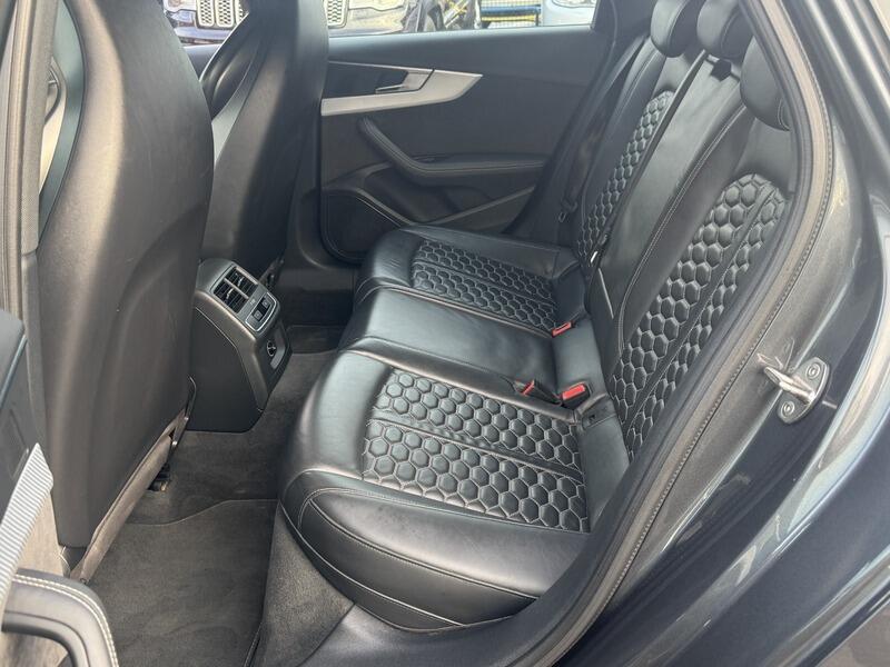 2018 Audi RS4 Avant image 64