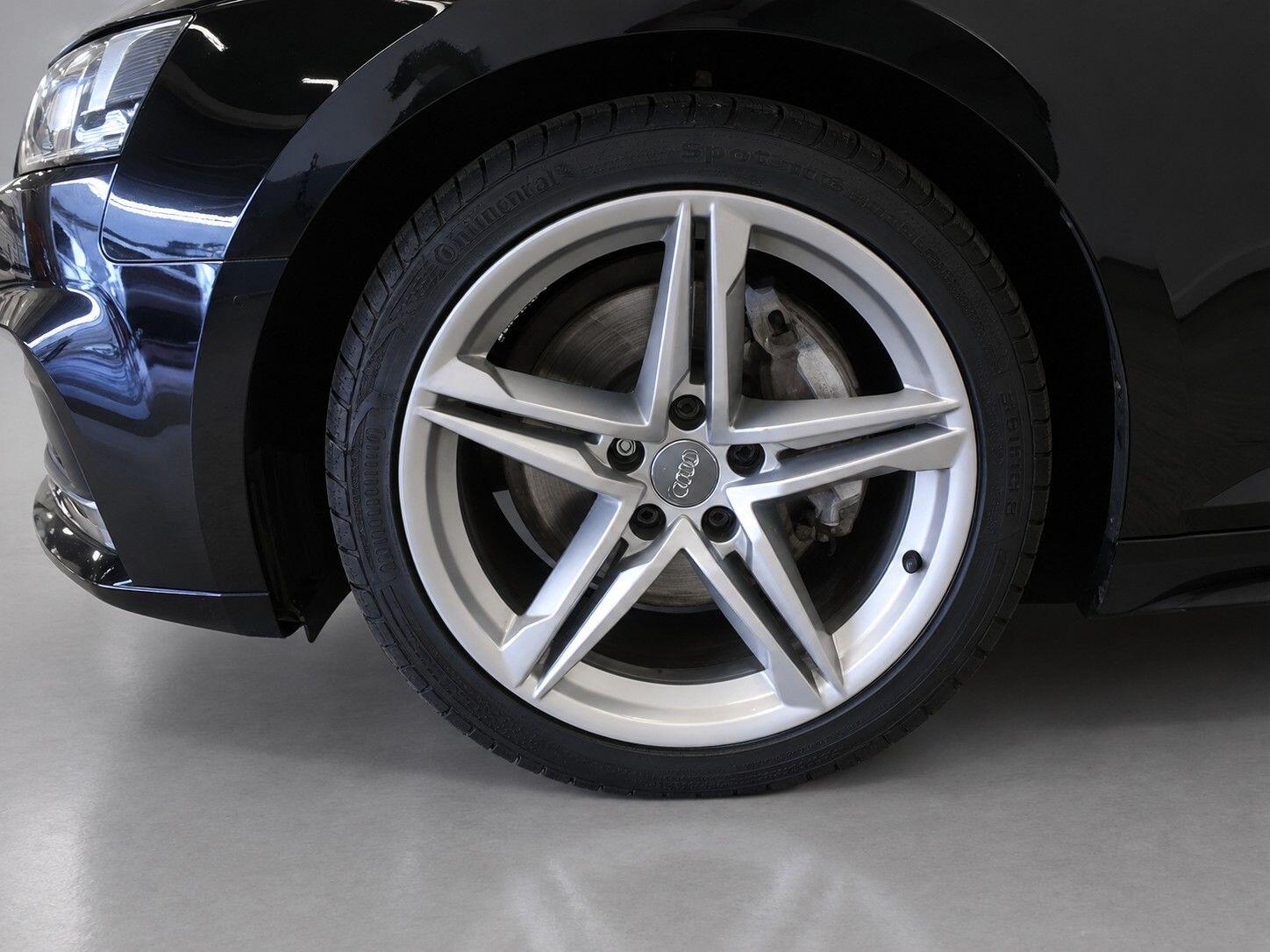 Audi A5 view 56