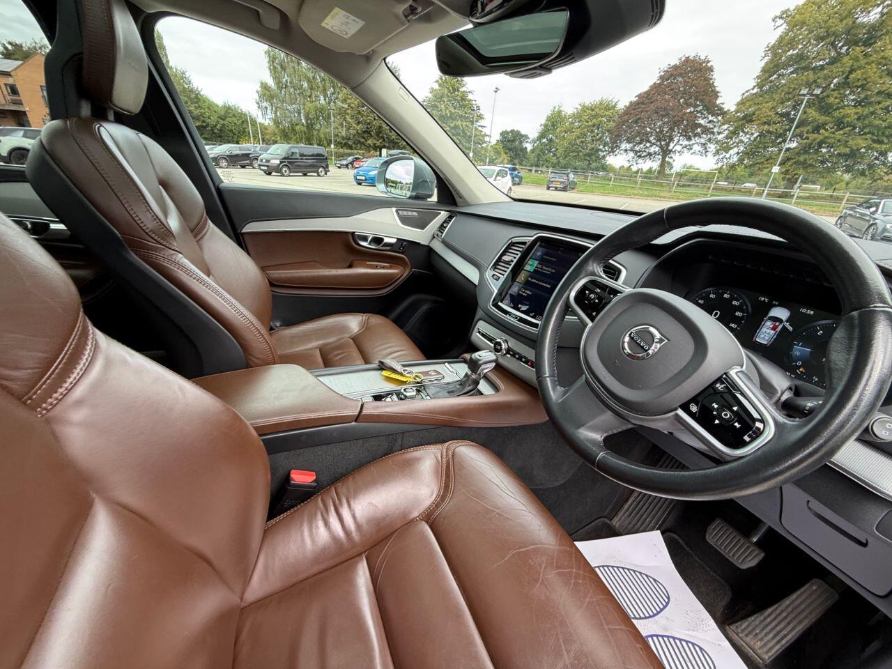 Volvo XC90 view 64