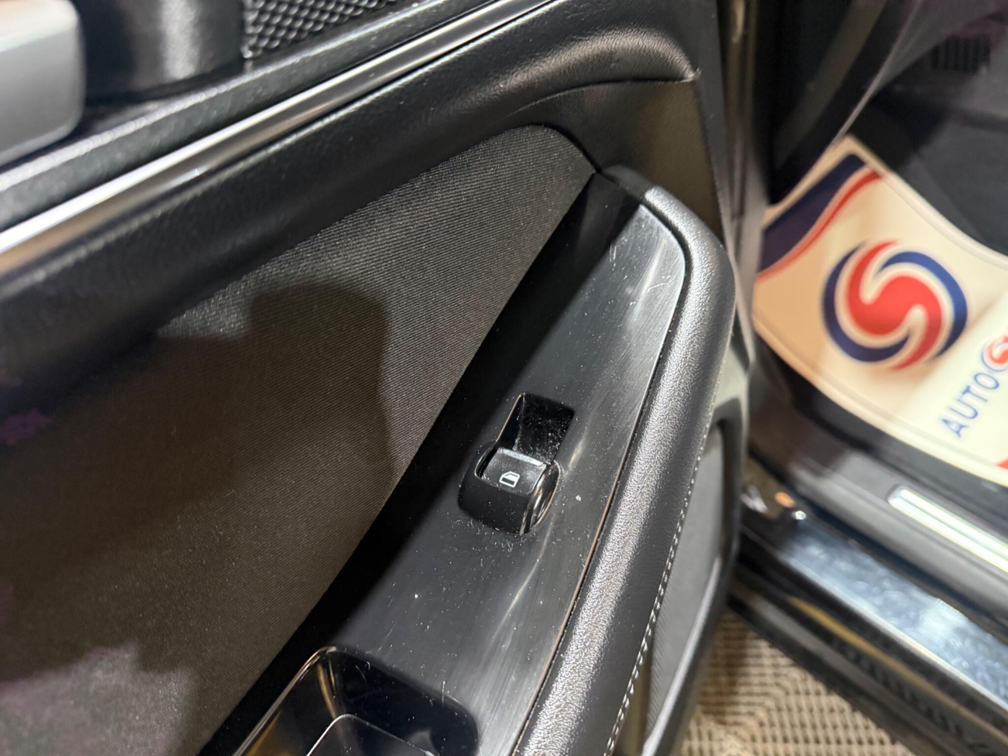 Ford S-Max view 68