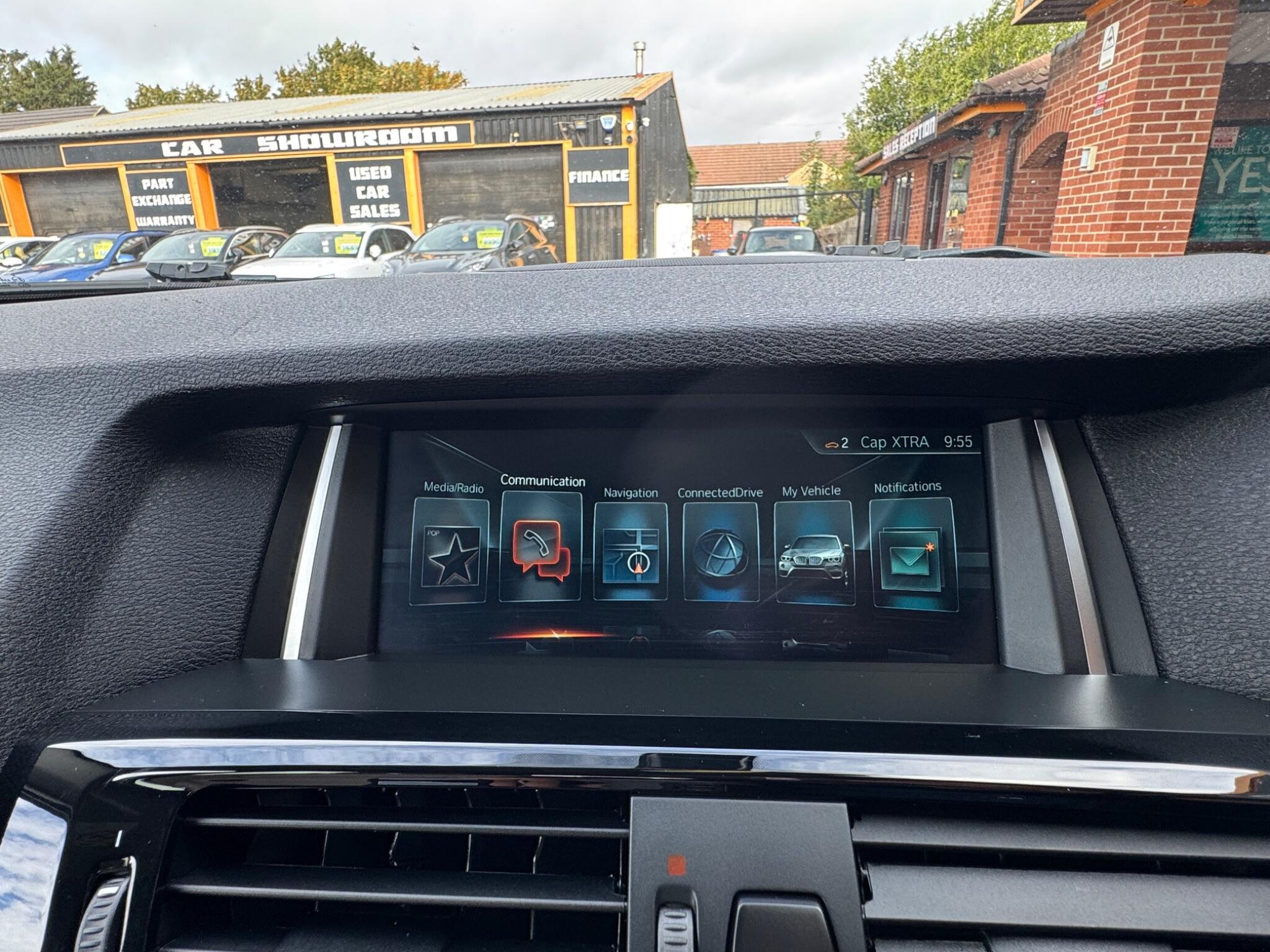 BMW X3 view 29