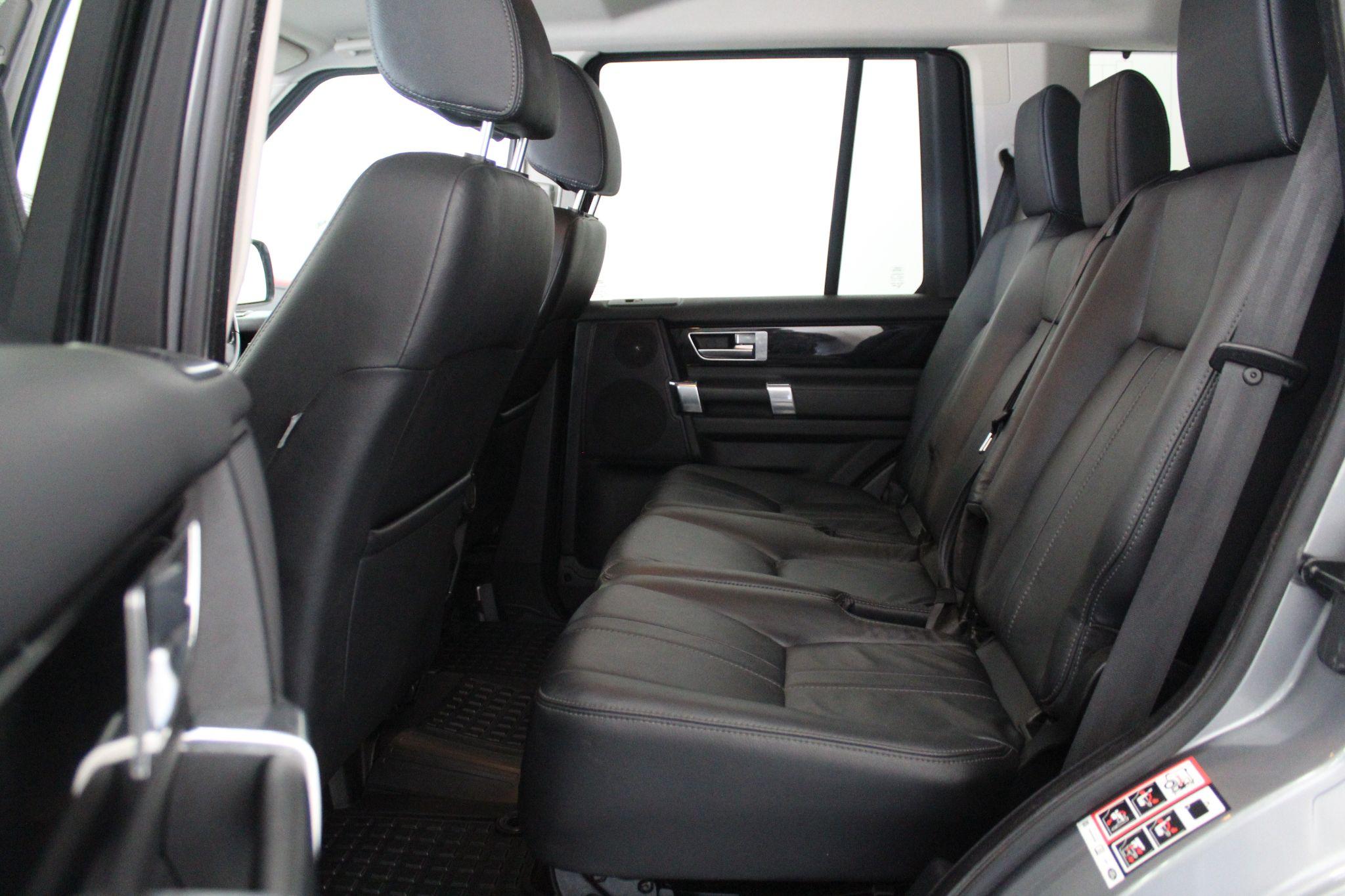 Land Rover Discovery view 57