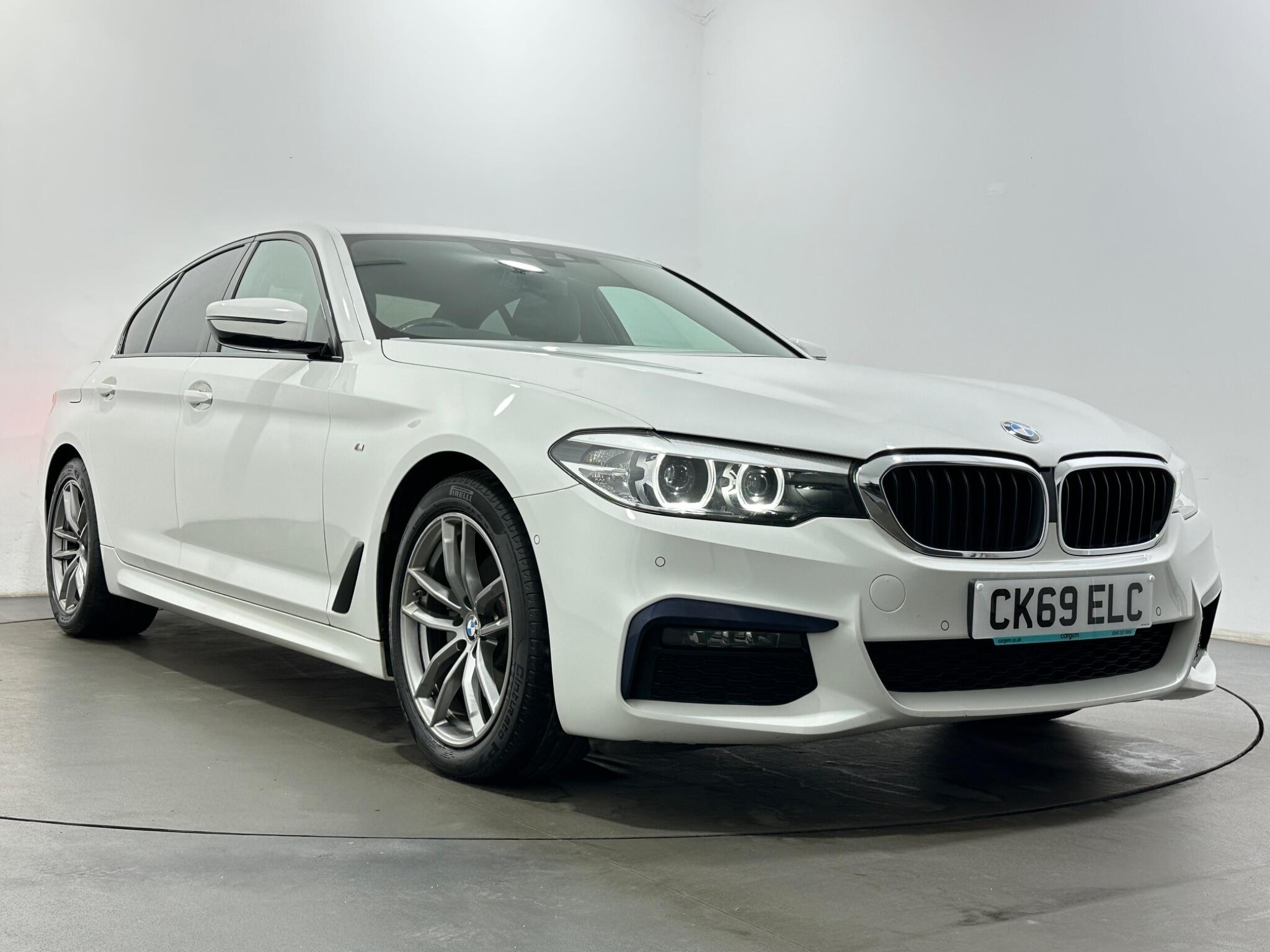 BMW 5 Series view 49