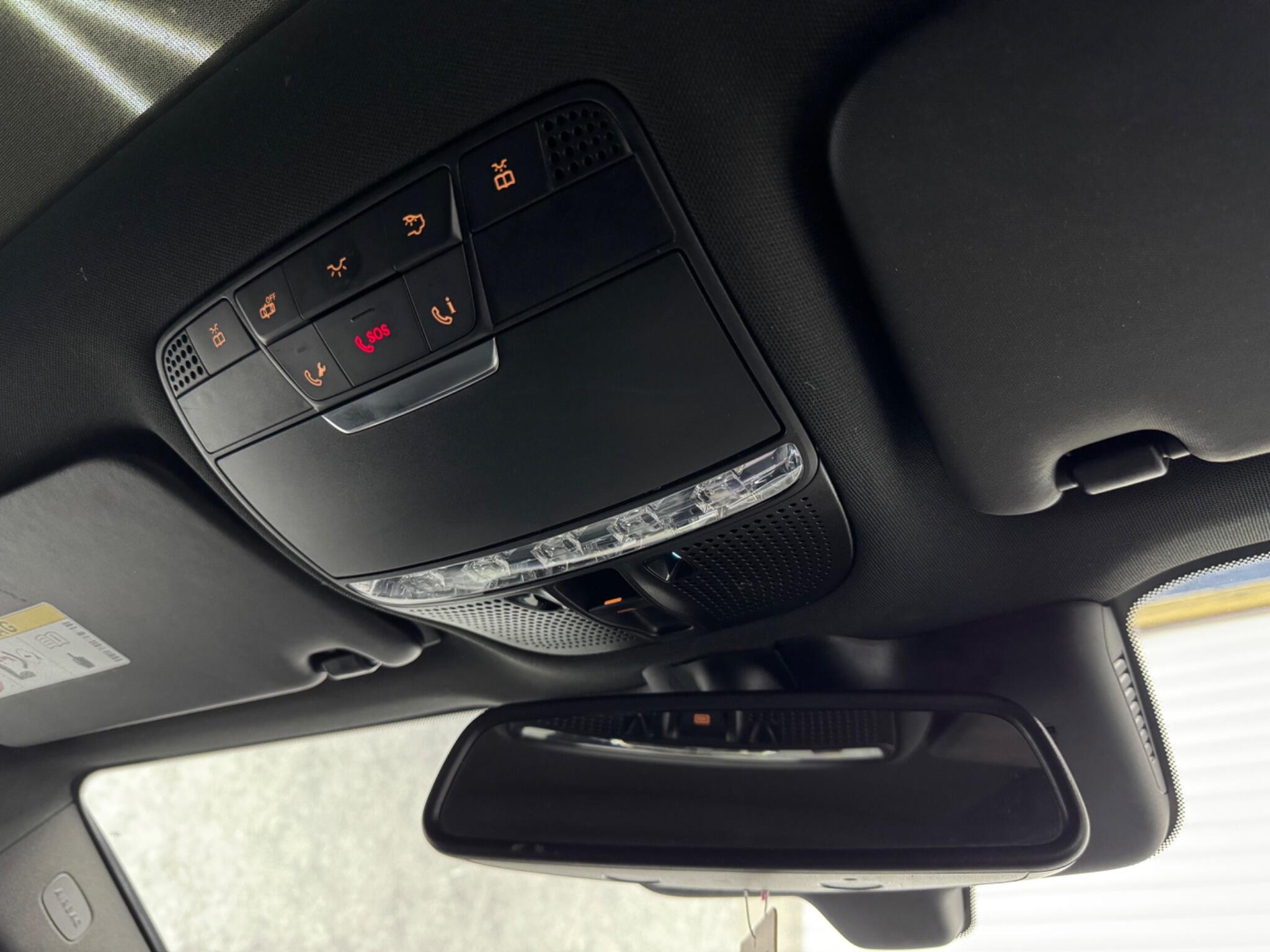 Mercedes-Benz GLC view 30